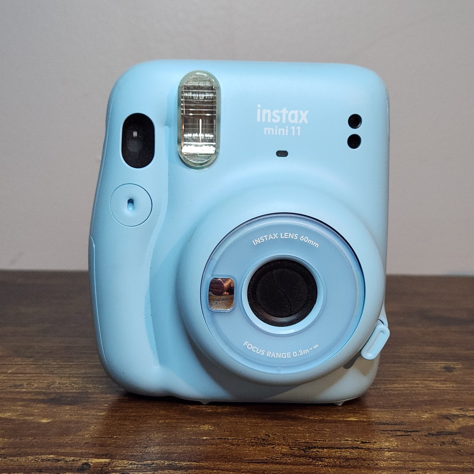 Fujifilm Instax Mini 11 Instant Film Camera – Sky Blue With Matching Case