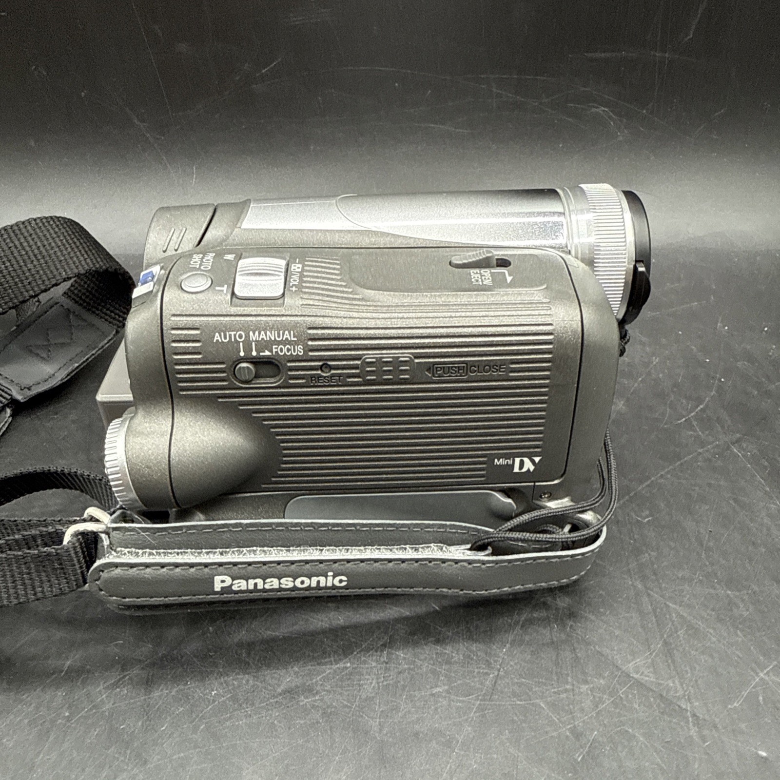 Panasonic PV-GS35 MiniDV Handheld Camcorder Digital Camera Gray With Battery