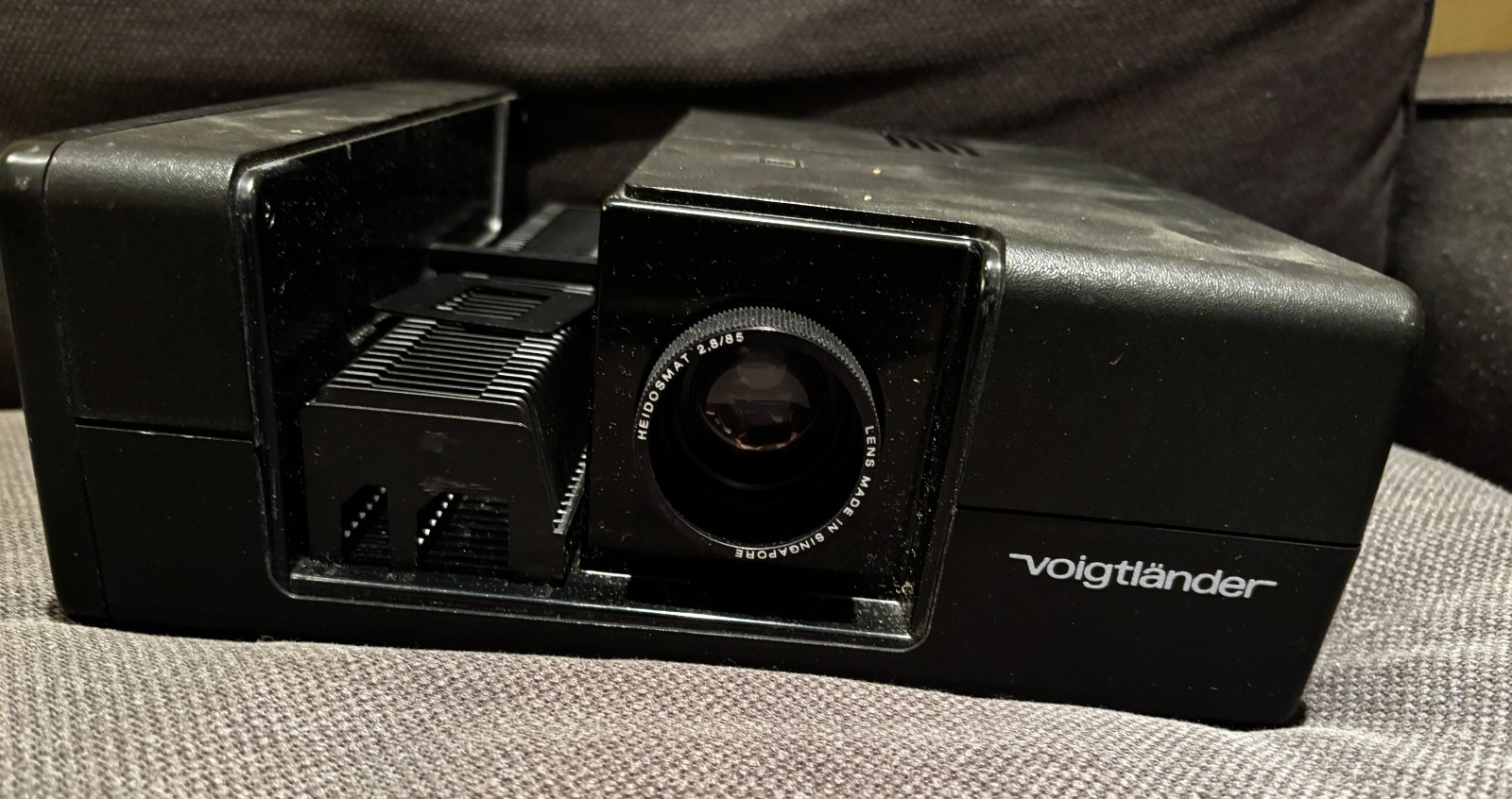 Voigtlander VP 300 A slide projector, tested working