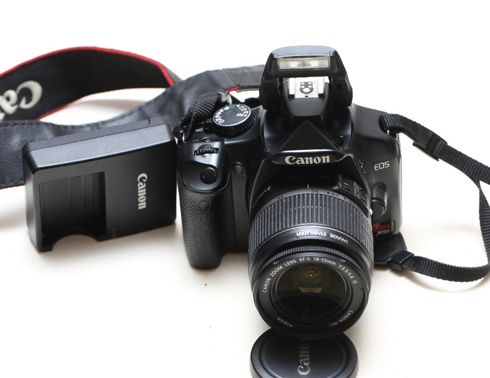 Canon Rebel EOS XSi DSLR Camera with 18-55mm f/3.5-5.6 IS Zoom Lens
