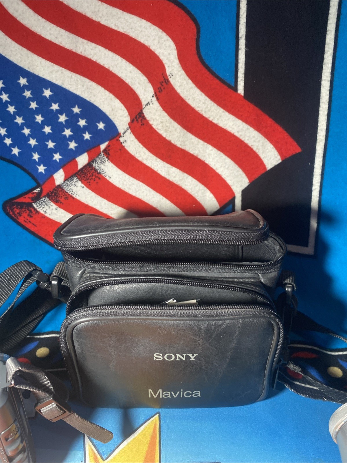 Sony Digital Camera Mavica MVC-FD200 / Mvc Fd71 Silver W Bag Untested No Charger