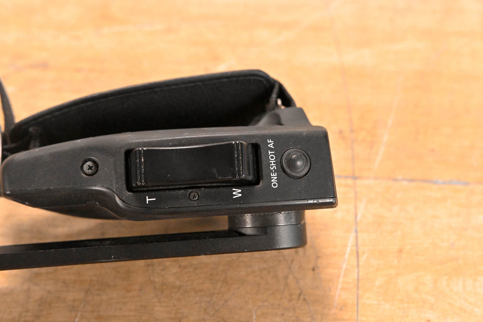 Canon ZSG-C10 Zoom Grip for COMPACT-SERVO Lens CG01WF3