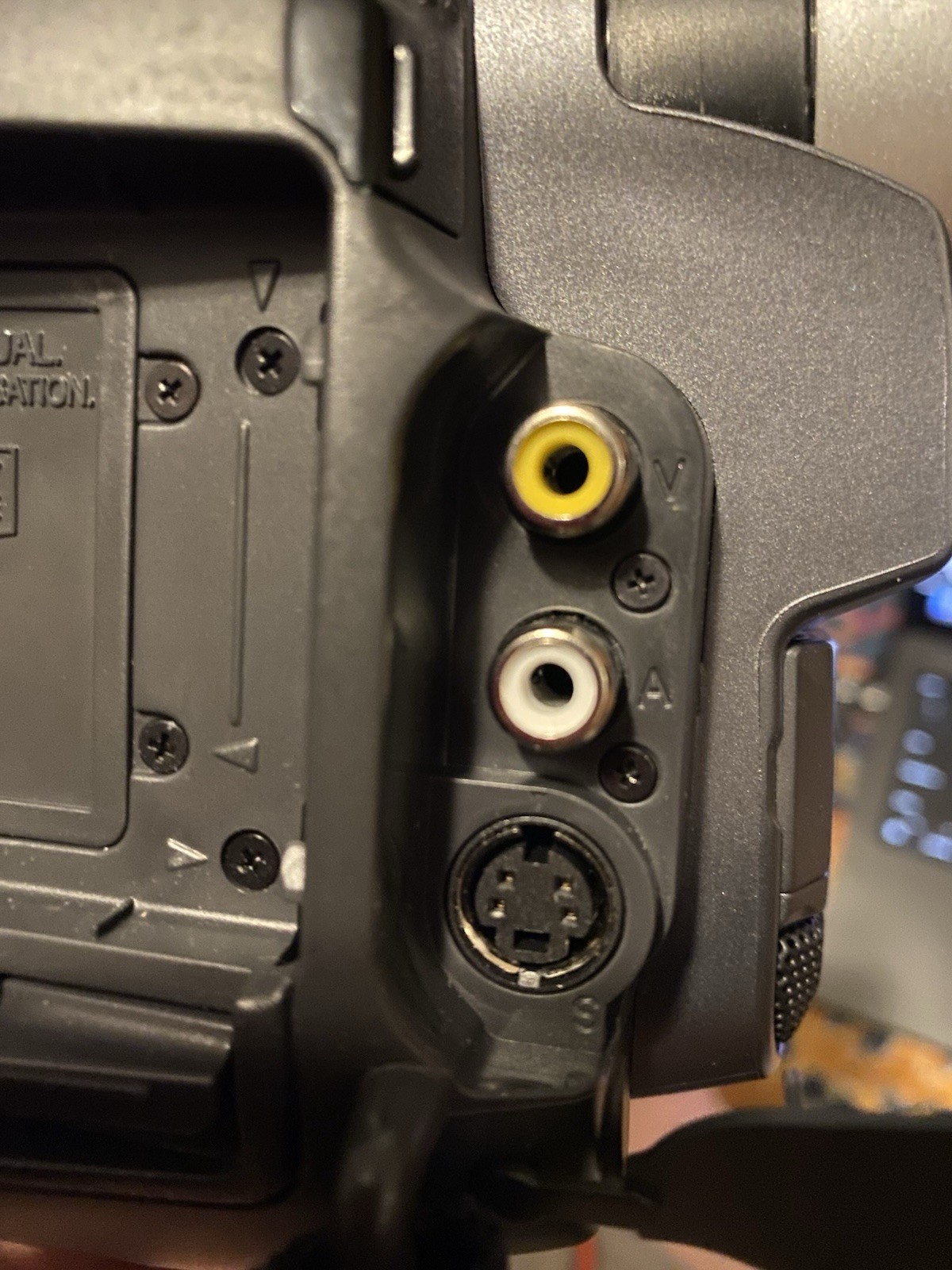 JVC GR-SX850U Compact VHS Camcorder Super VHSC 300x Zoom Time Base Corrector