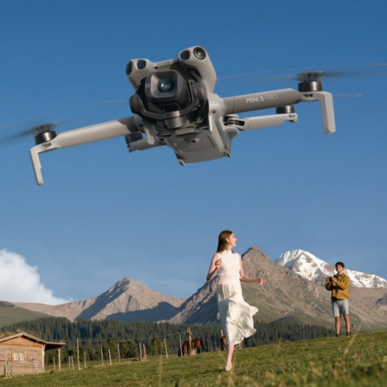 DJI Mini 5 Pro Fly More Combo Plus + RC2 Controller 3 Batteries 4K Drone