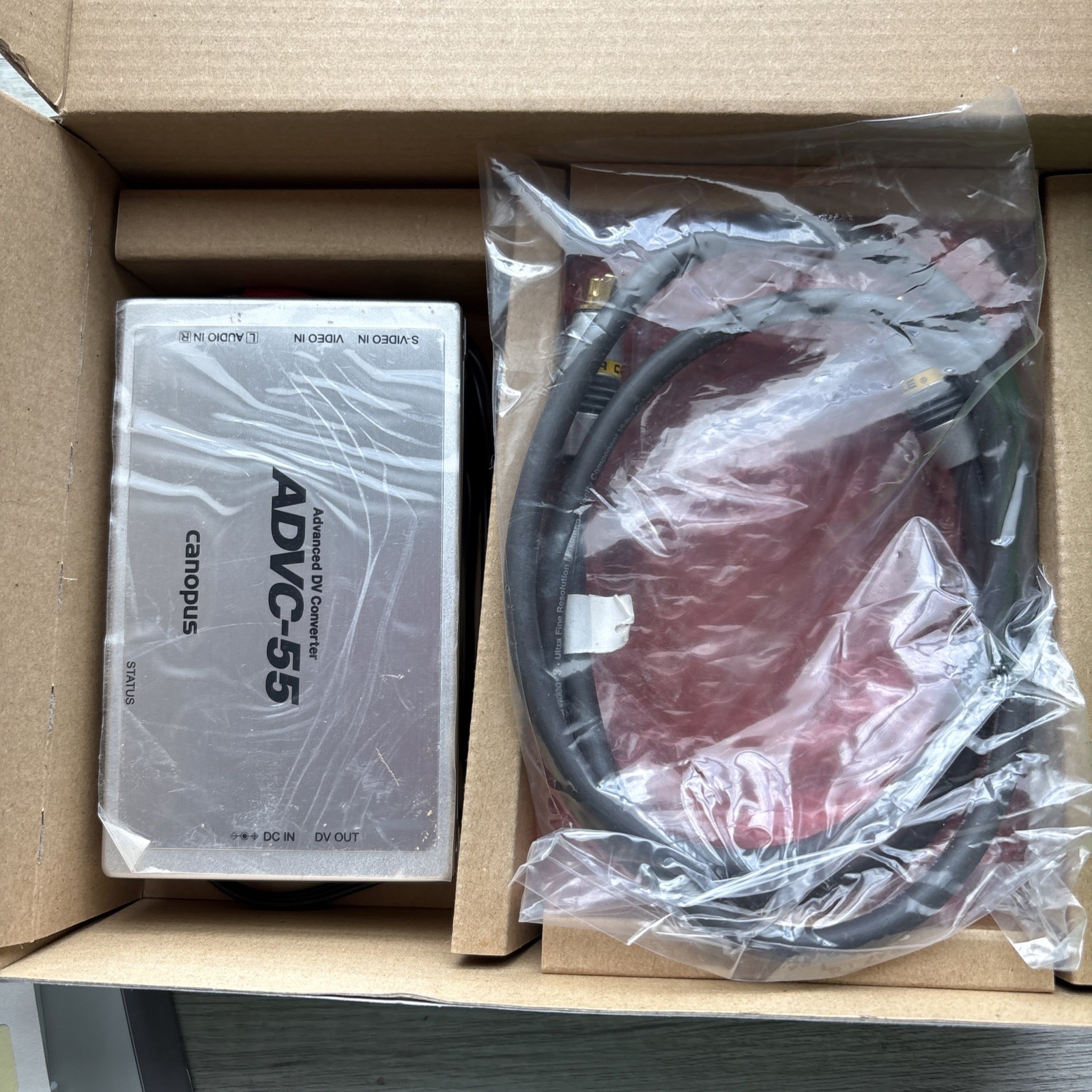 Canopus ADVC-55 Analog-to-FireWire DV Converter NTSC/PAL/SECAM S-Video RCA