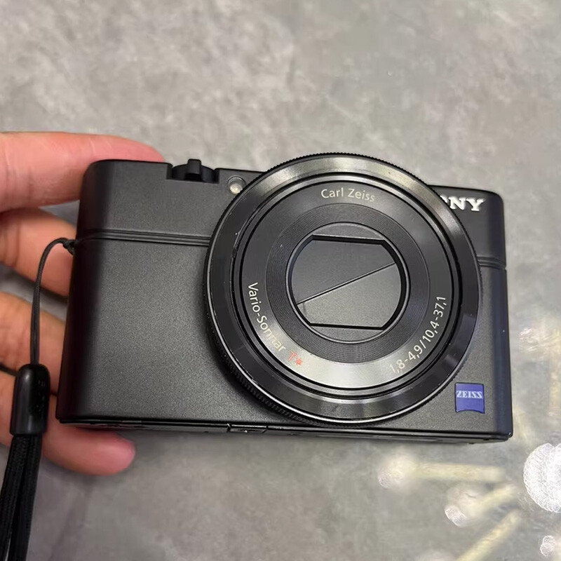 Sony Cyber-Shot DSC-RX100 II RX100M2 20.2MP 3.6x Zoom Digital Camera -90% New
