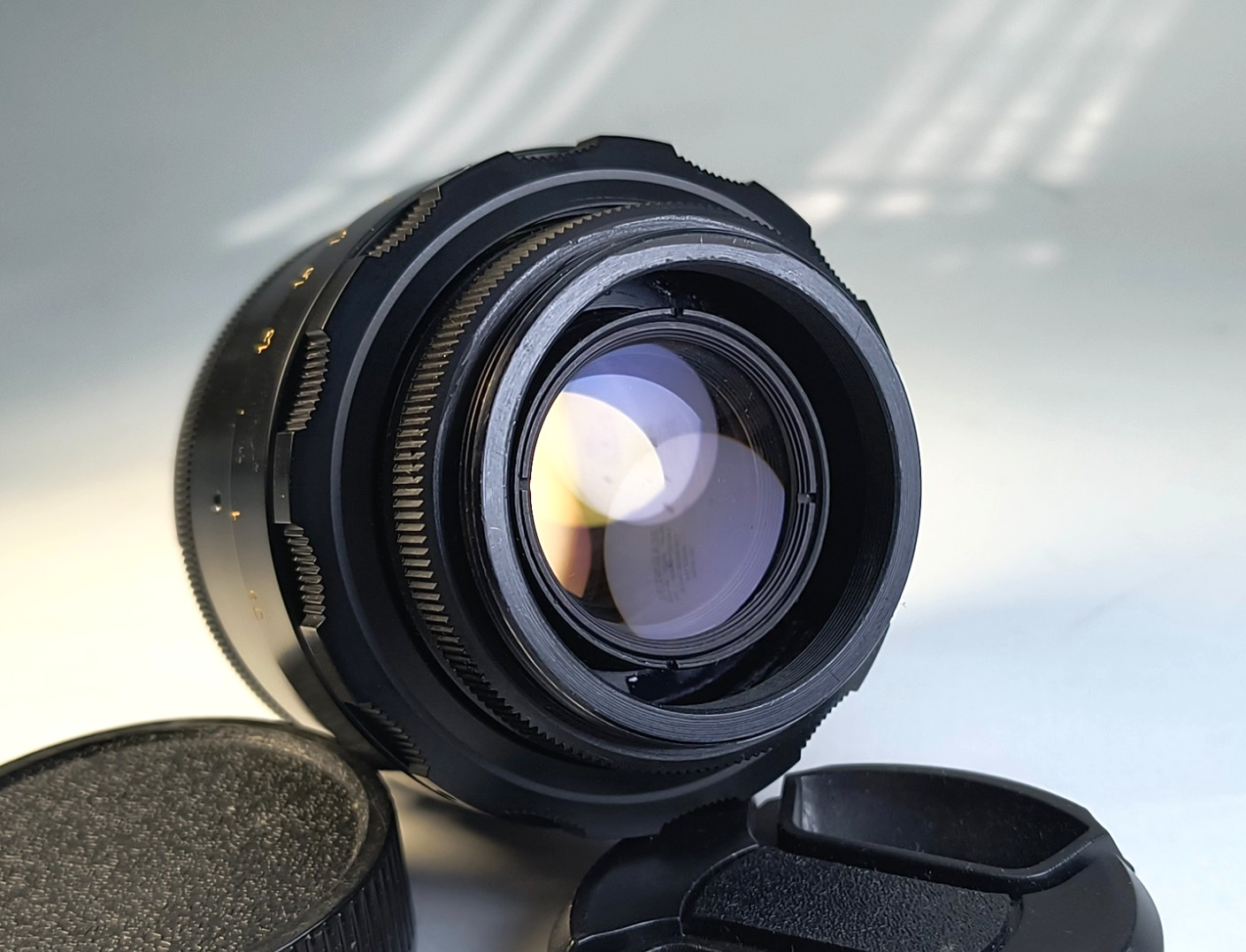 Belomo Helios 44-2 58mm f/2 Soviet Legendary Swirled Bokeh lens M42 Mount USSR