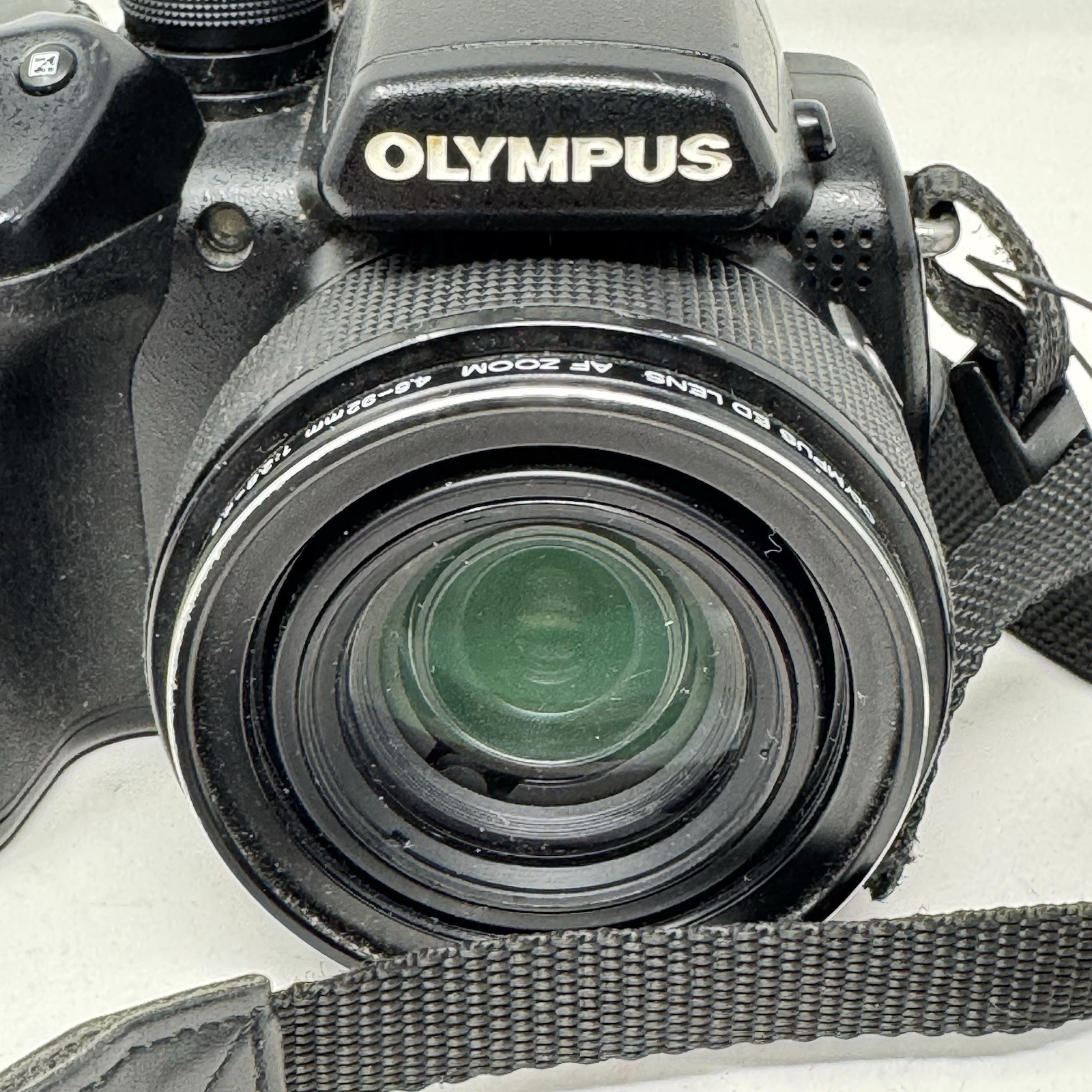 Olympus SP Series SP-570 UZ 10.0MP Digital Camera – Black | Tested