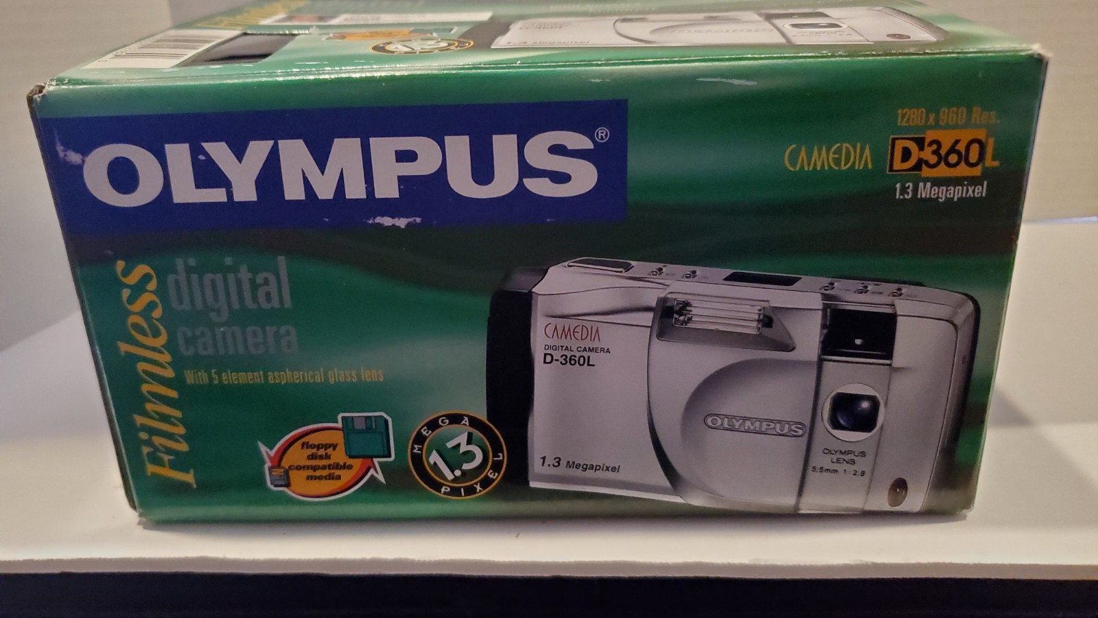 Olympus Camedia D-360L 1.3 Megapixel Digital Camera UNTESTED Without Memory Card