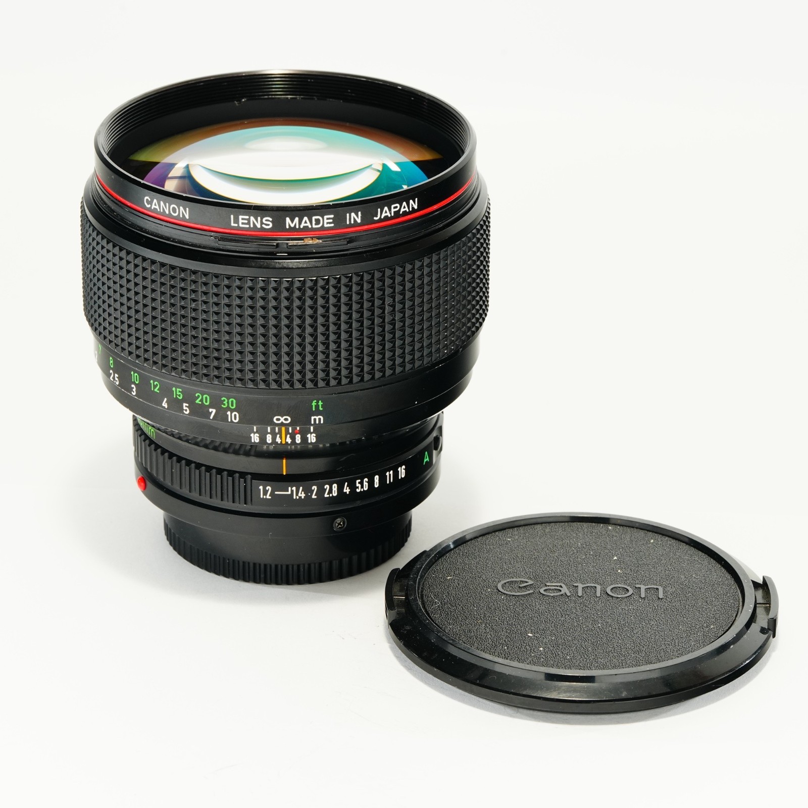 [Pro Tested] Canon New FD 85mm f/1.2 L Telephoto Lens FD Mount portrait 321