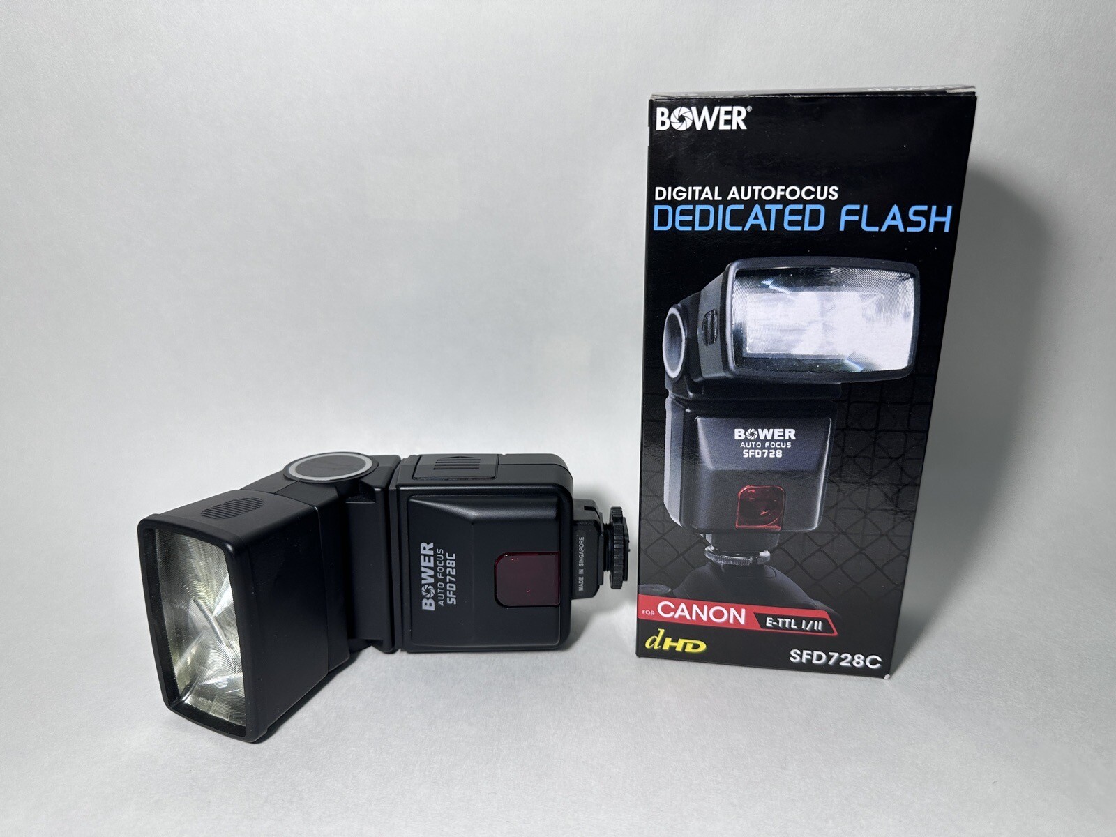 Canon EOS 6D DSLR Camera with zoom lens, speedlight, original package