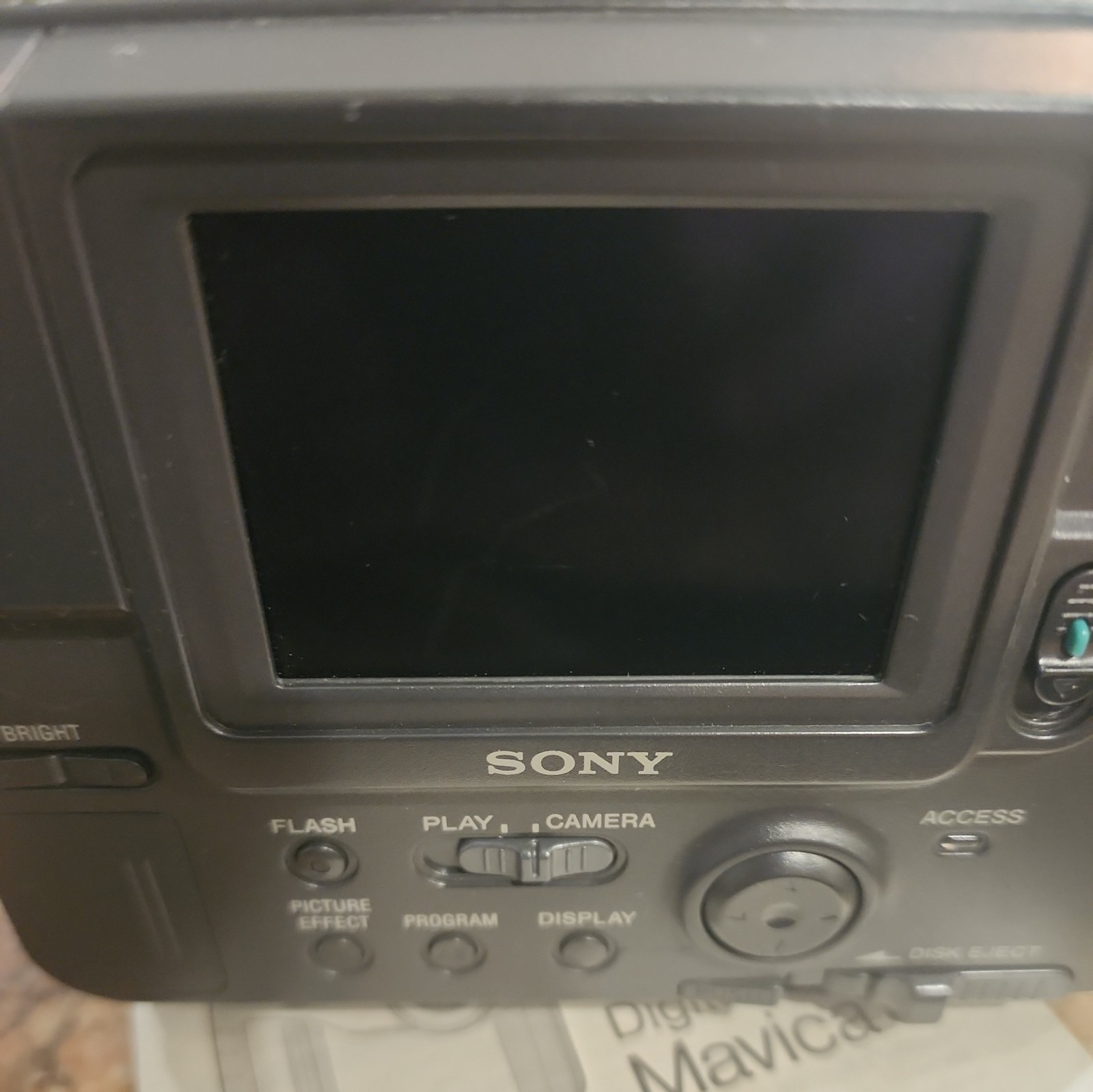 Sony Mavica MVC-FD73 0.4MP Digital Camera Floppy Still Camera w/ extras TESTED