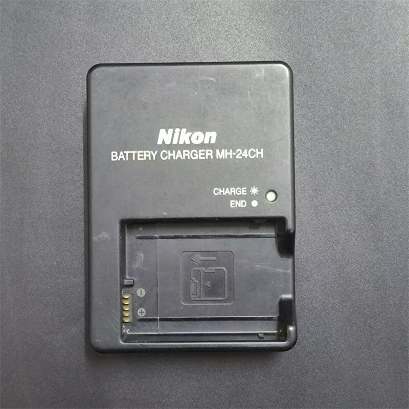 MH-24 Charger for Nikon EN-EL14 EN-EL14A Battery D3100 D3200 D3300 D3400 D3500