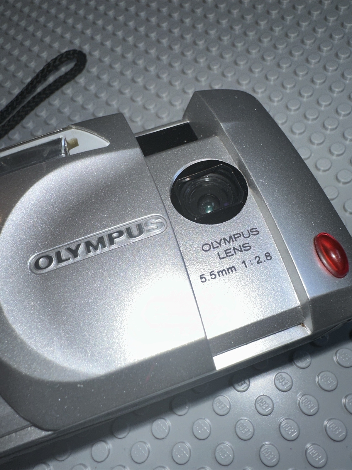 Olympus Camedia D-360L 1.3 Megapixel Digital Camera TESTED With MEMORY CARD
