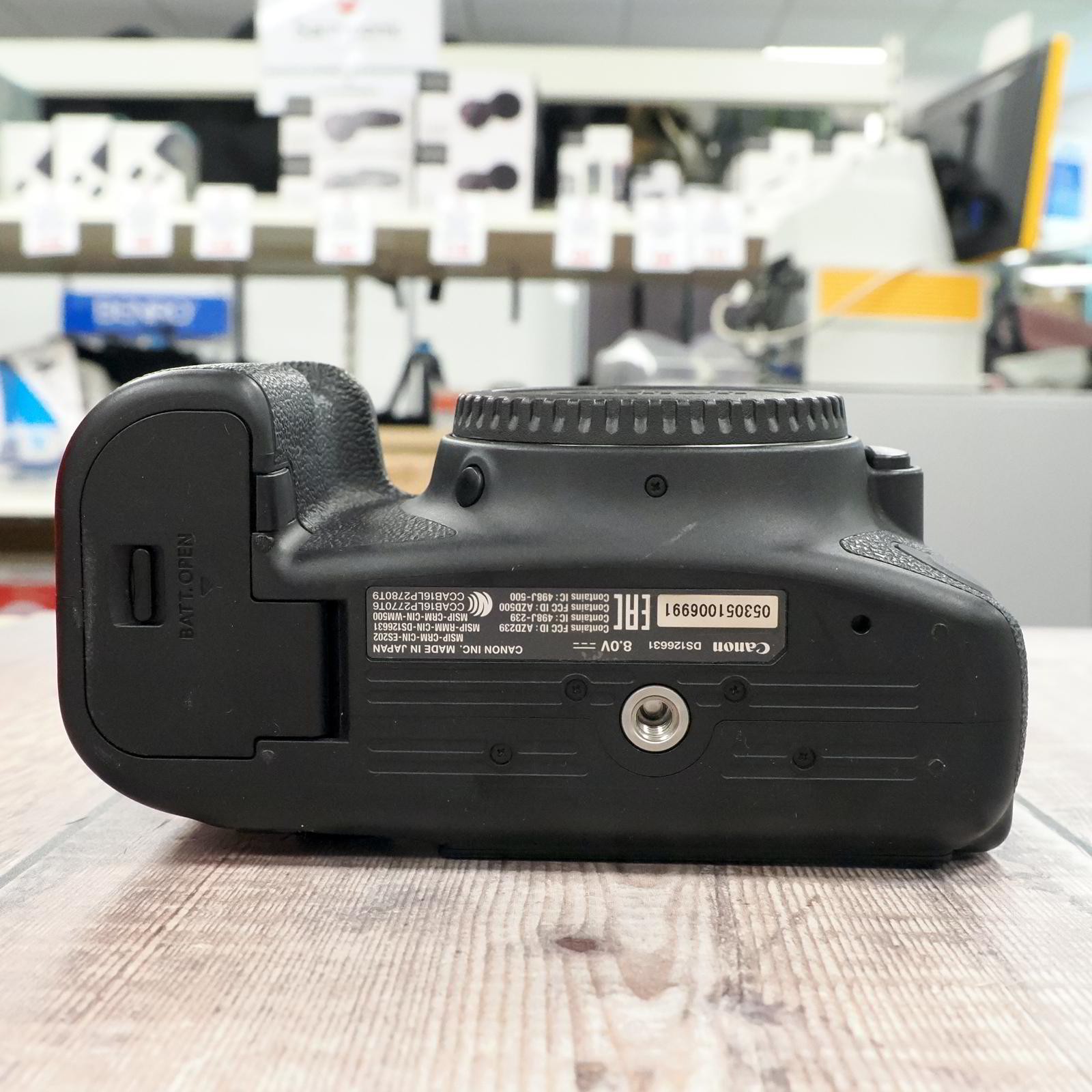 Used Canon EOS 6D Mark II Body – 6492 Actuations – 12 Months Warranty