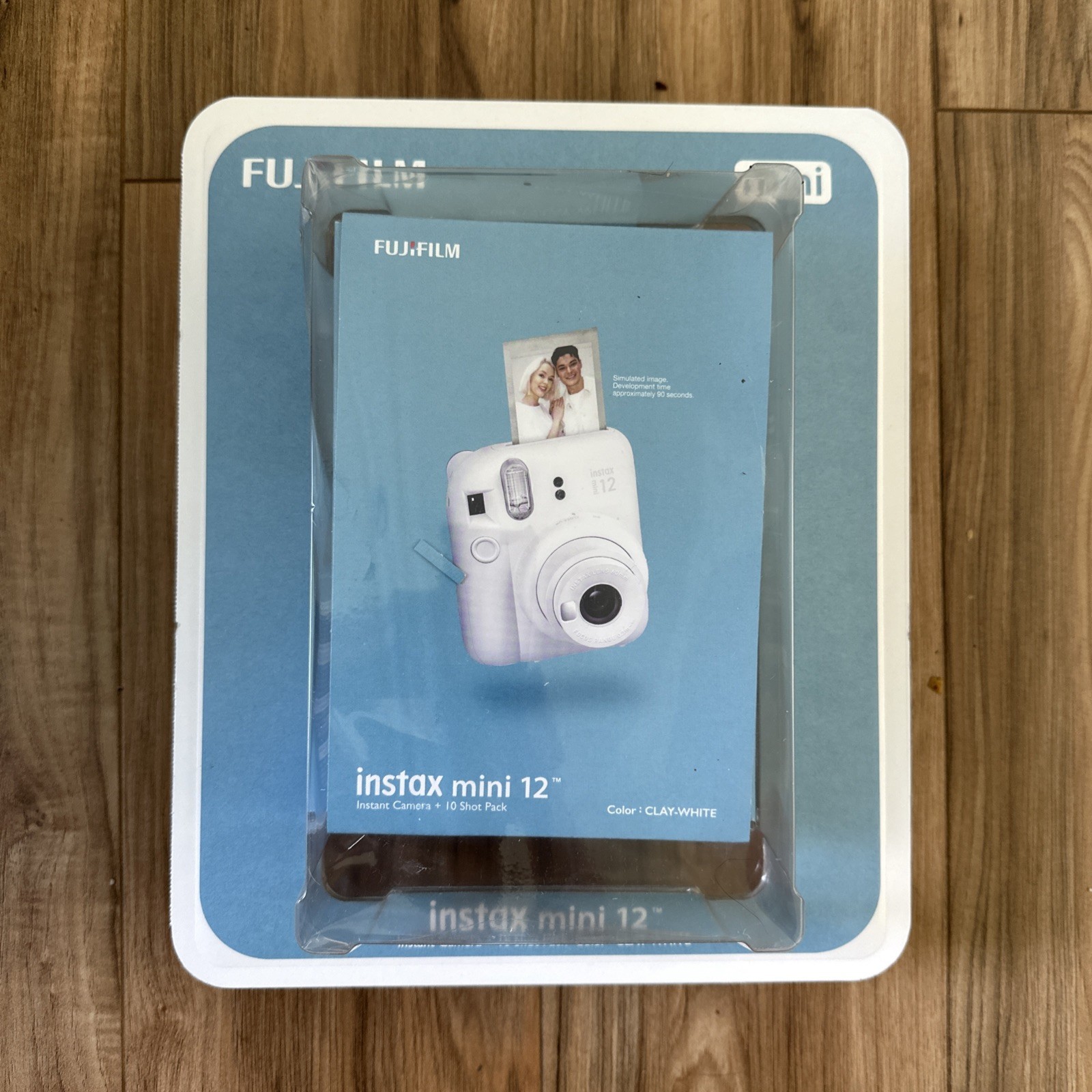 Fujifilm Instax Mini 12 Instant Camera Clay White + 10 Shot Film