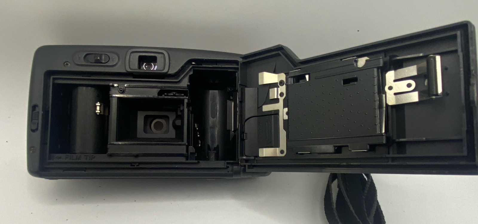 MINOLTA Riva AF35C 35mm Point & Shoot Film Camera PARTS UNTESTED Malaysia