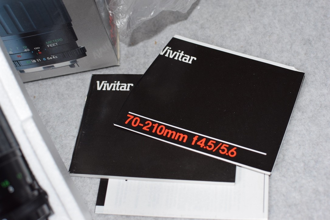 Vivitar 70-210mm F4.5-f5.6 Macro 1:4X Pentax KA Ricoh w/ Box Manual & Inserts