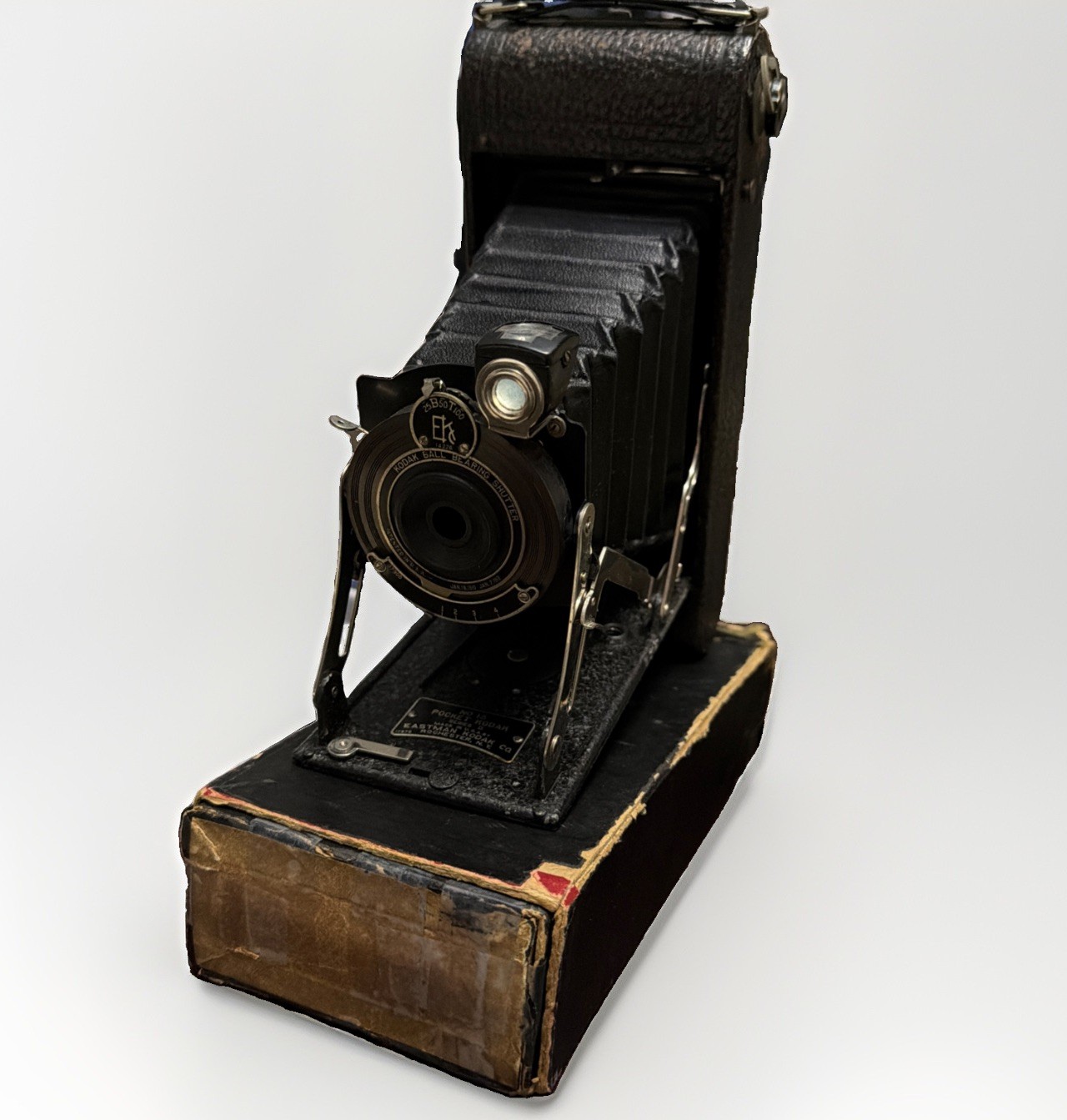 Antique Kodak No. 1A Pocket Camera Series II Focusing Model With Box & Manual