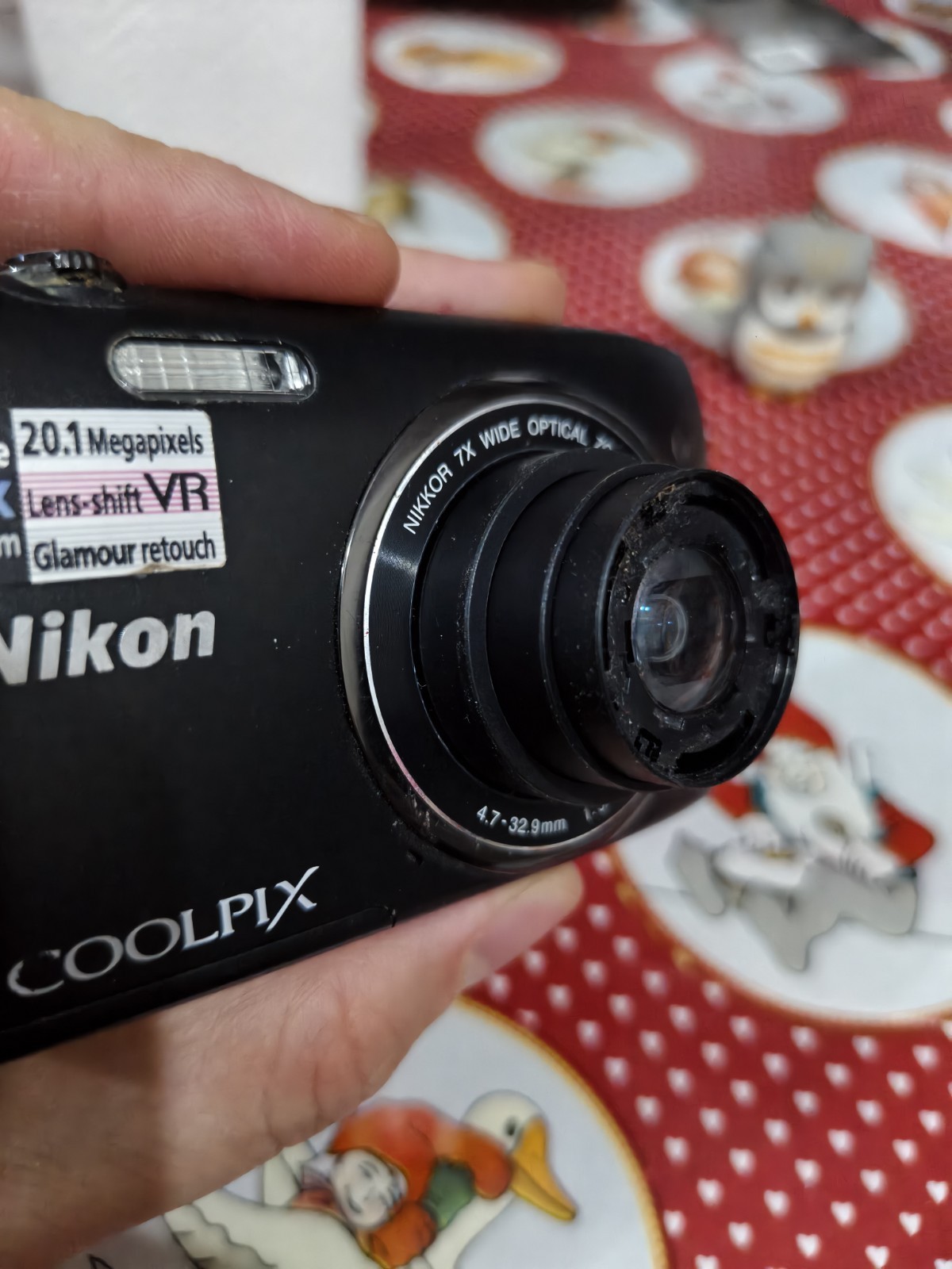 Nikon Coolpix S3500 Camera