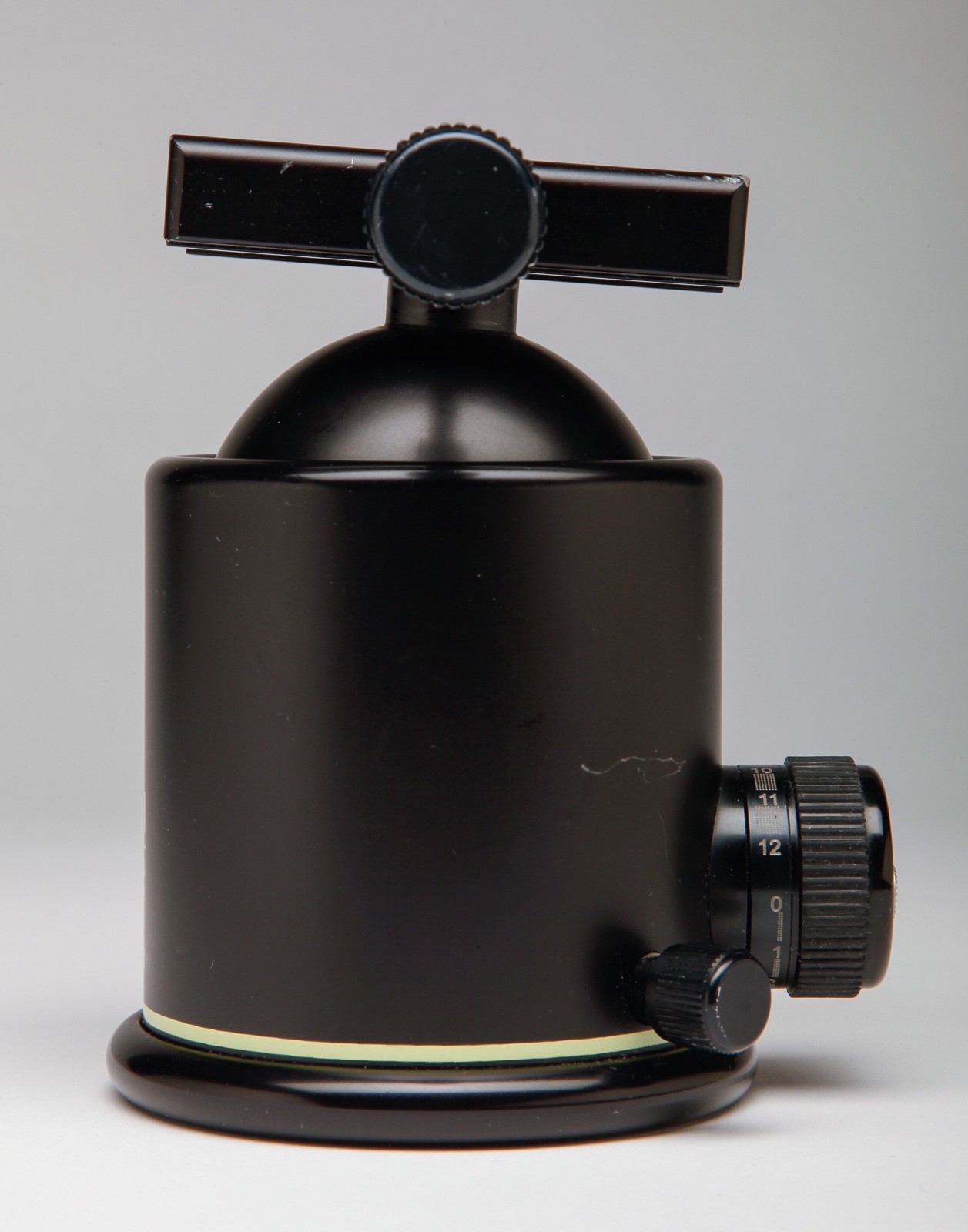 Arca-Swiss Monoball Tripod Head/Quick Release – Heavy Duty – w/ 3 plates