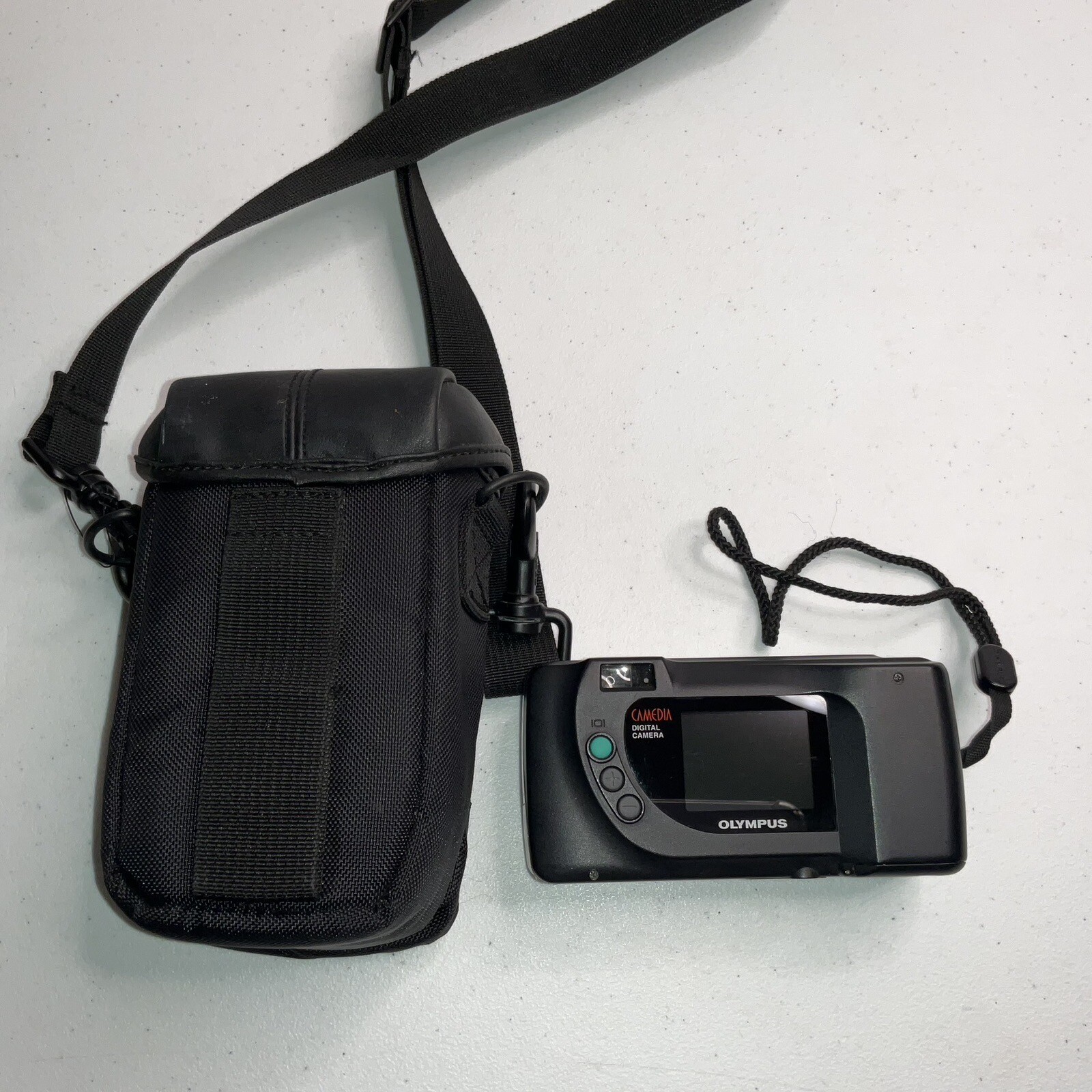 [Excellent] Olympus CAMEDIA D-360L 1.3MP Digital Camera Silver
