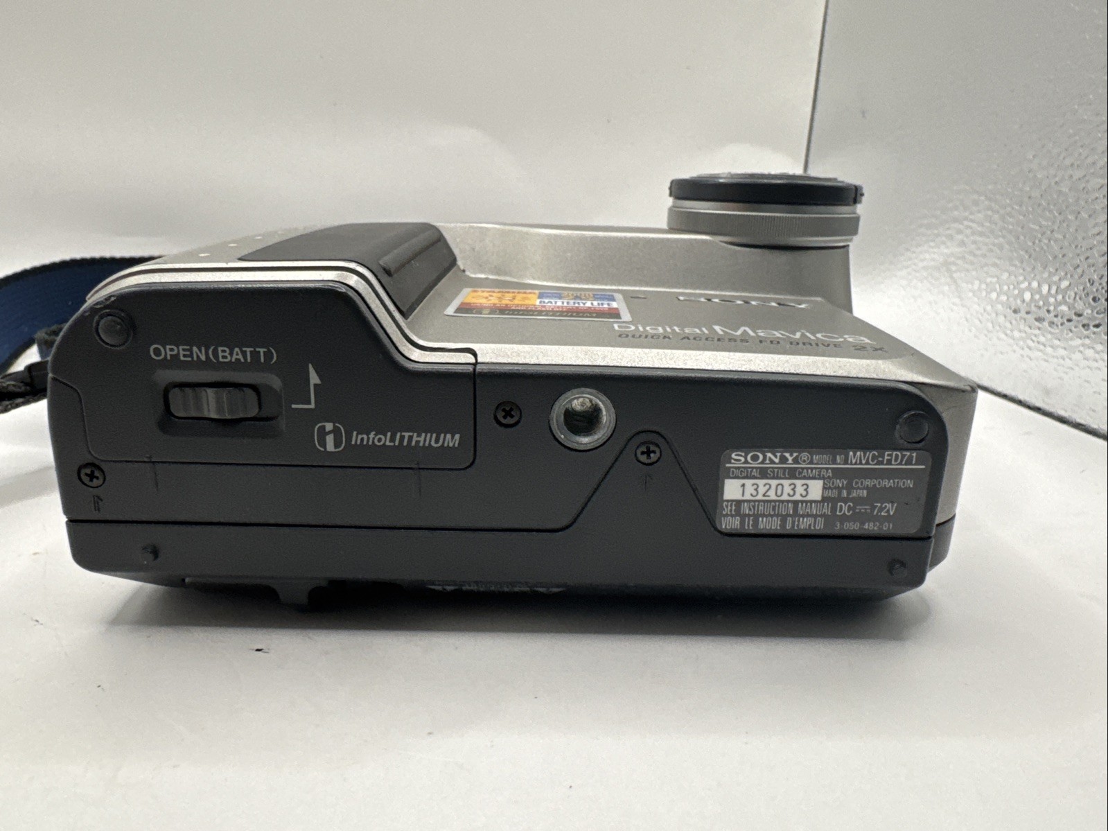 Sony Mavica MVC-FD71 0.4MP Digital Camera (UNTESTED) no battery