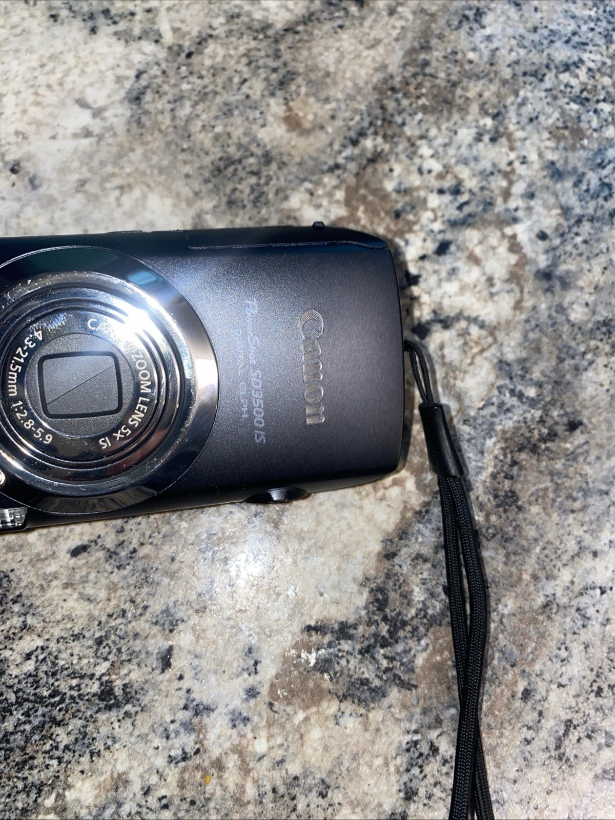 Canon PowerShot SD3500 IS/ IXUS 210/ IXY 10s 14.1MP 5x Zoom BLACK +Charger
