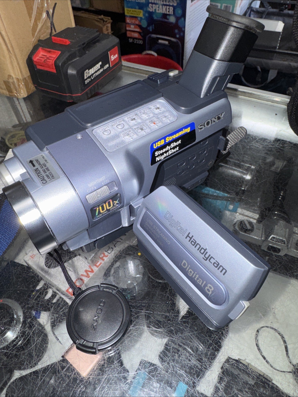 VTG Sony Handy Cam Digital Video Camera Recorder DCR-TRV250 W Accessories Works