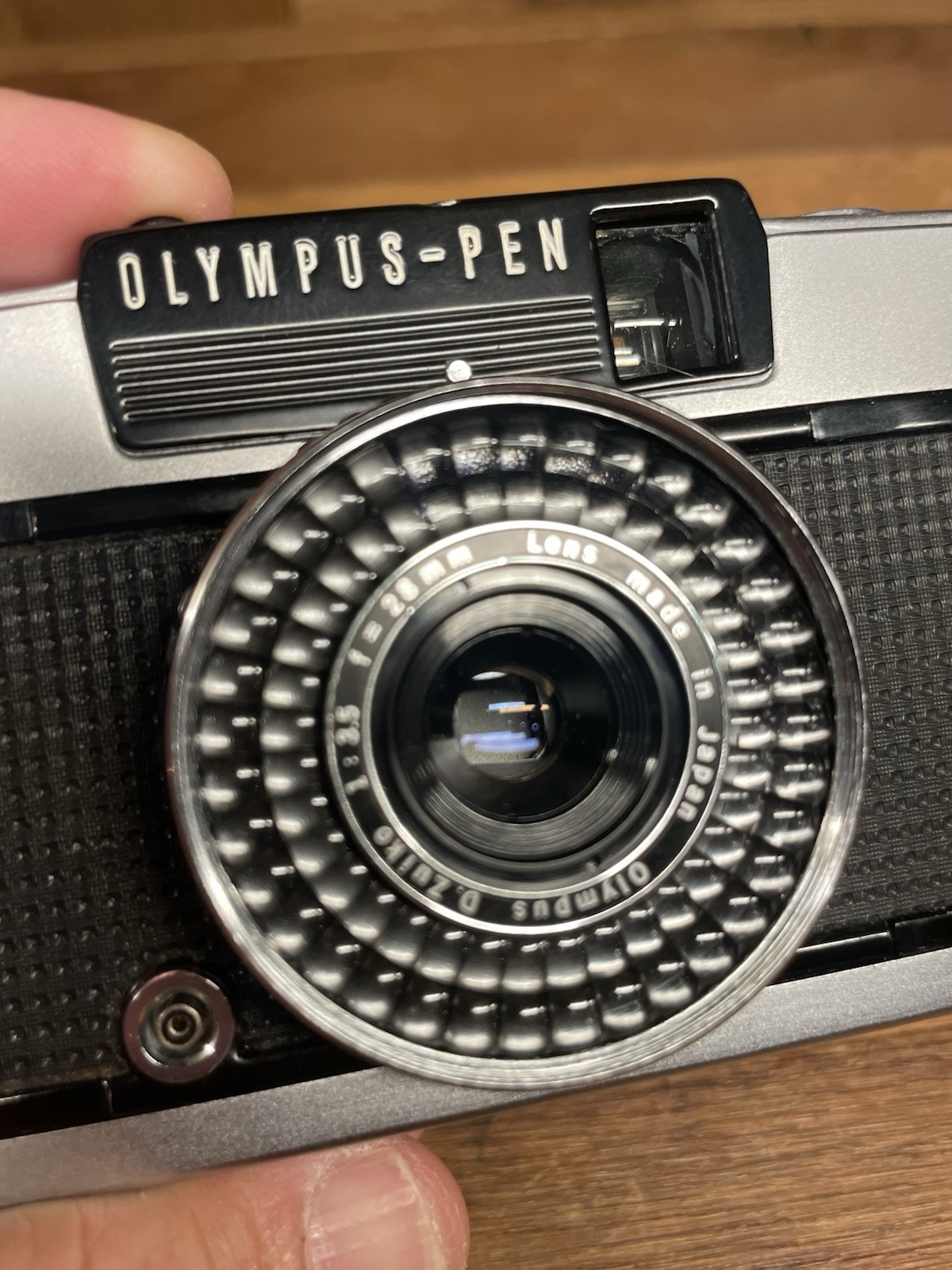 *New Light Seal : Near Mint ++* Olympus Pen EE-3 35mm Half Frame Film Camera /JP