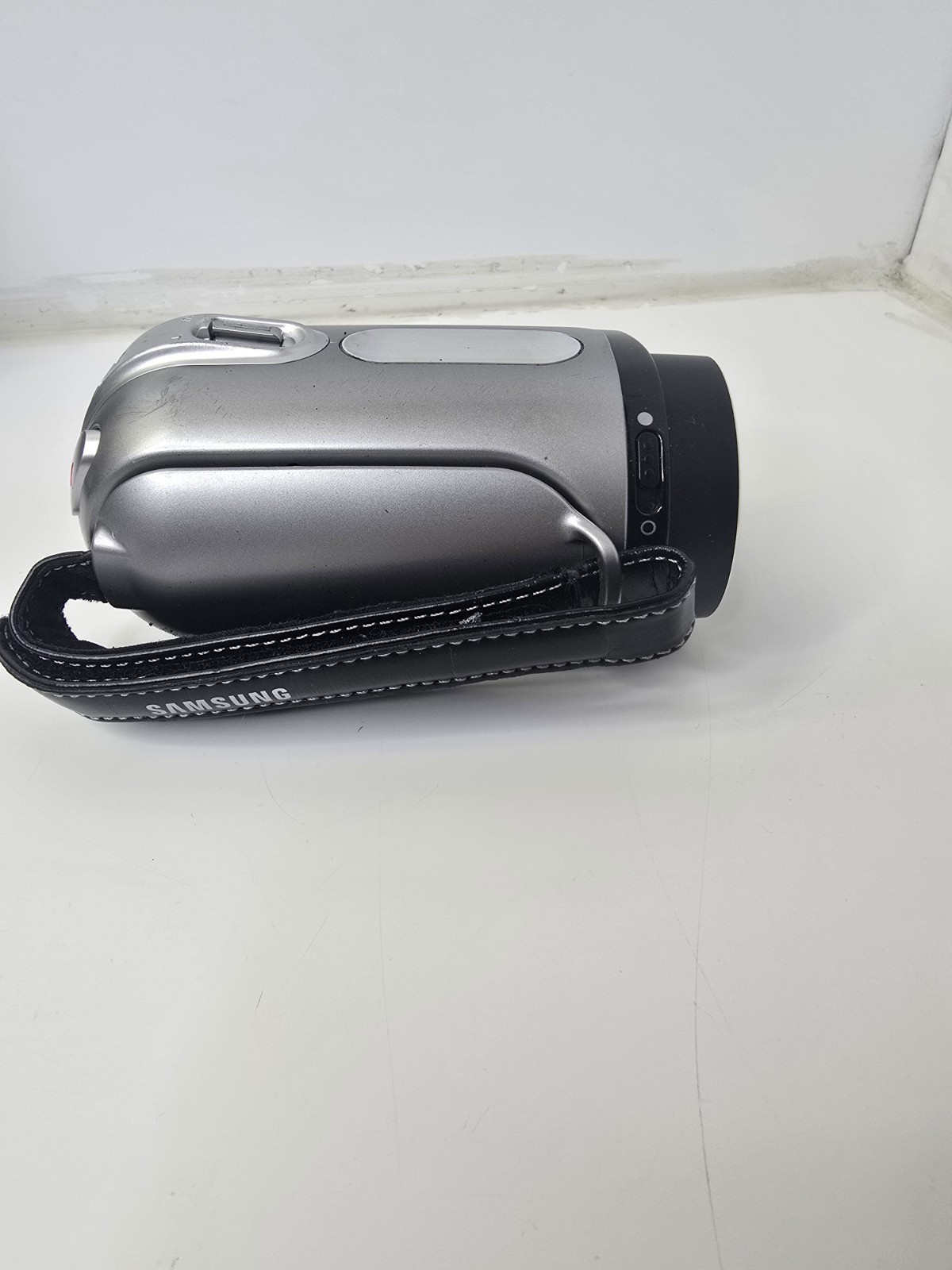 Samsung VP-MX20 Handheld High Definition Camcorder Boxed + 32gb Sd Card