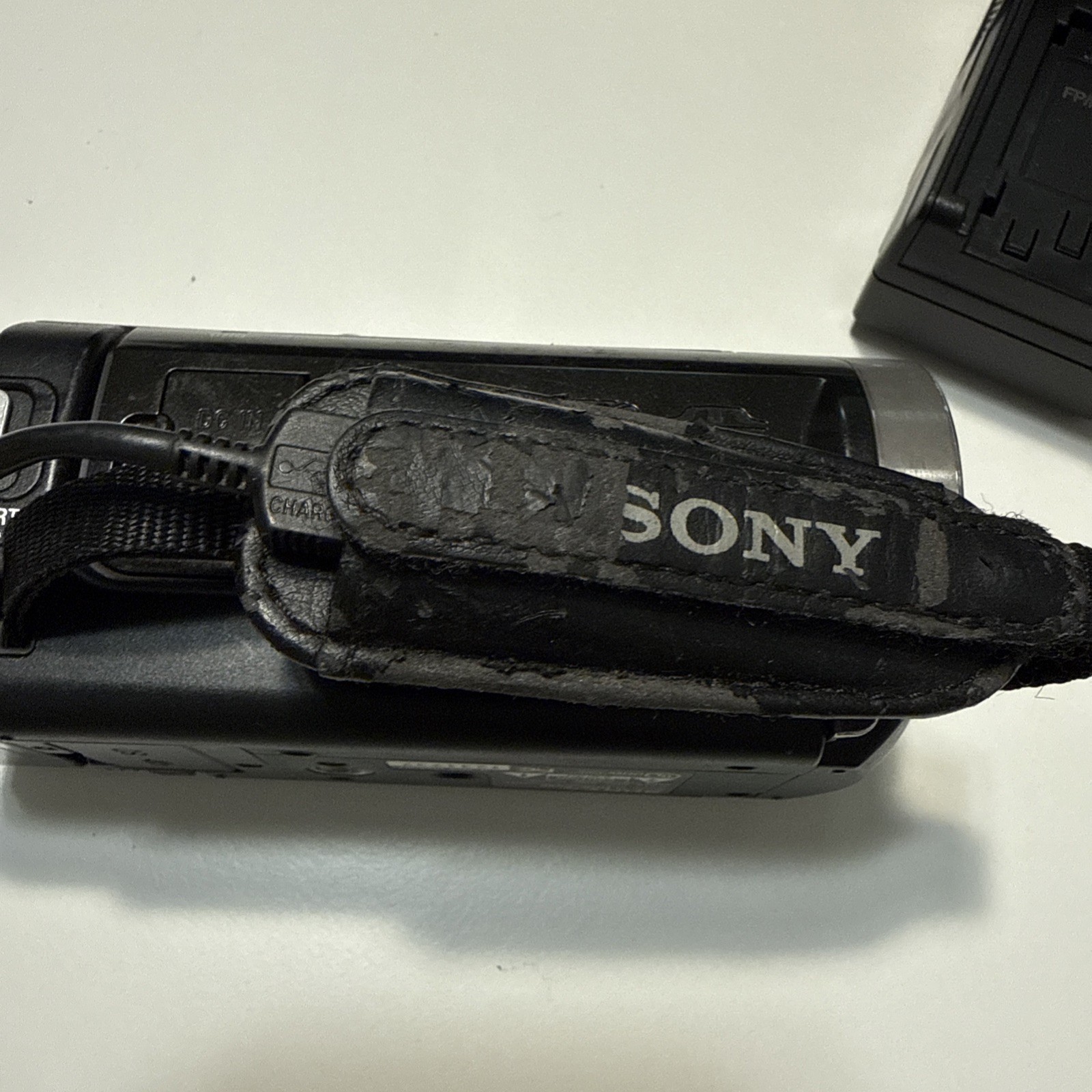 [As-is] Sony Handycam DCR-SX85 Black Video Digital Camcorder 70x Zoom TESTED