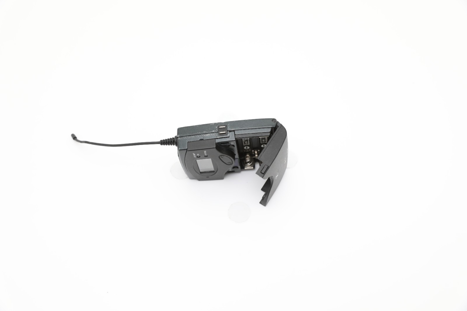 Sennheiser SK 100 G4 Wireless Bodypack Transmitter (Freq A) – Fair Condition
