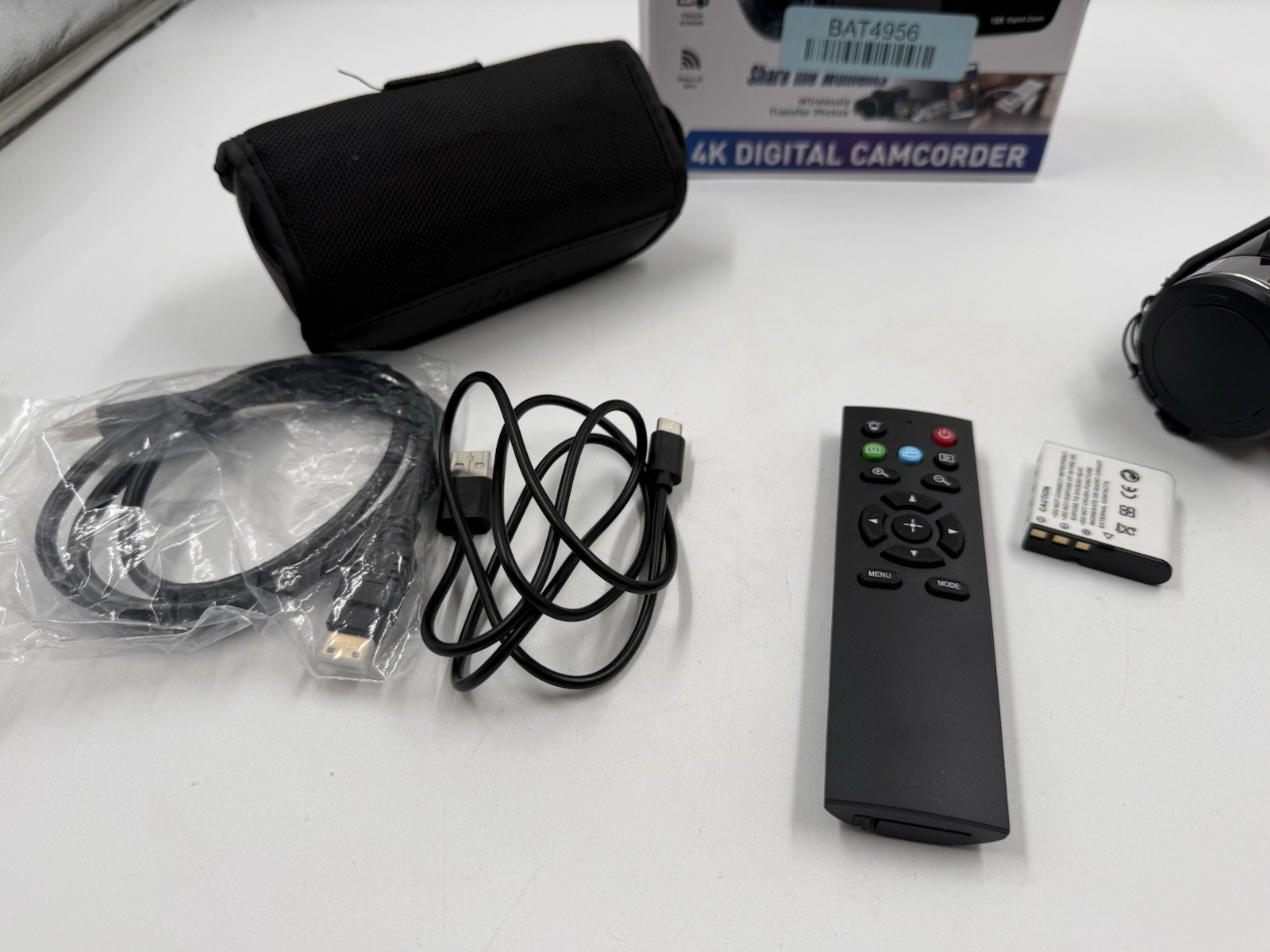 Vivitar 4K Digital Camcorder 3″ Touchscreen Built In Wifi 18x Digital Zoom