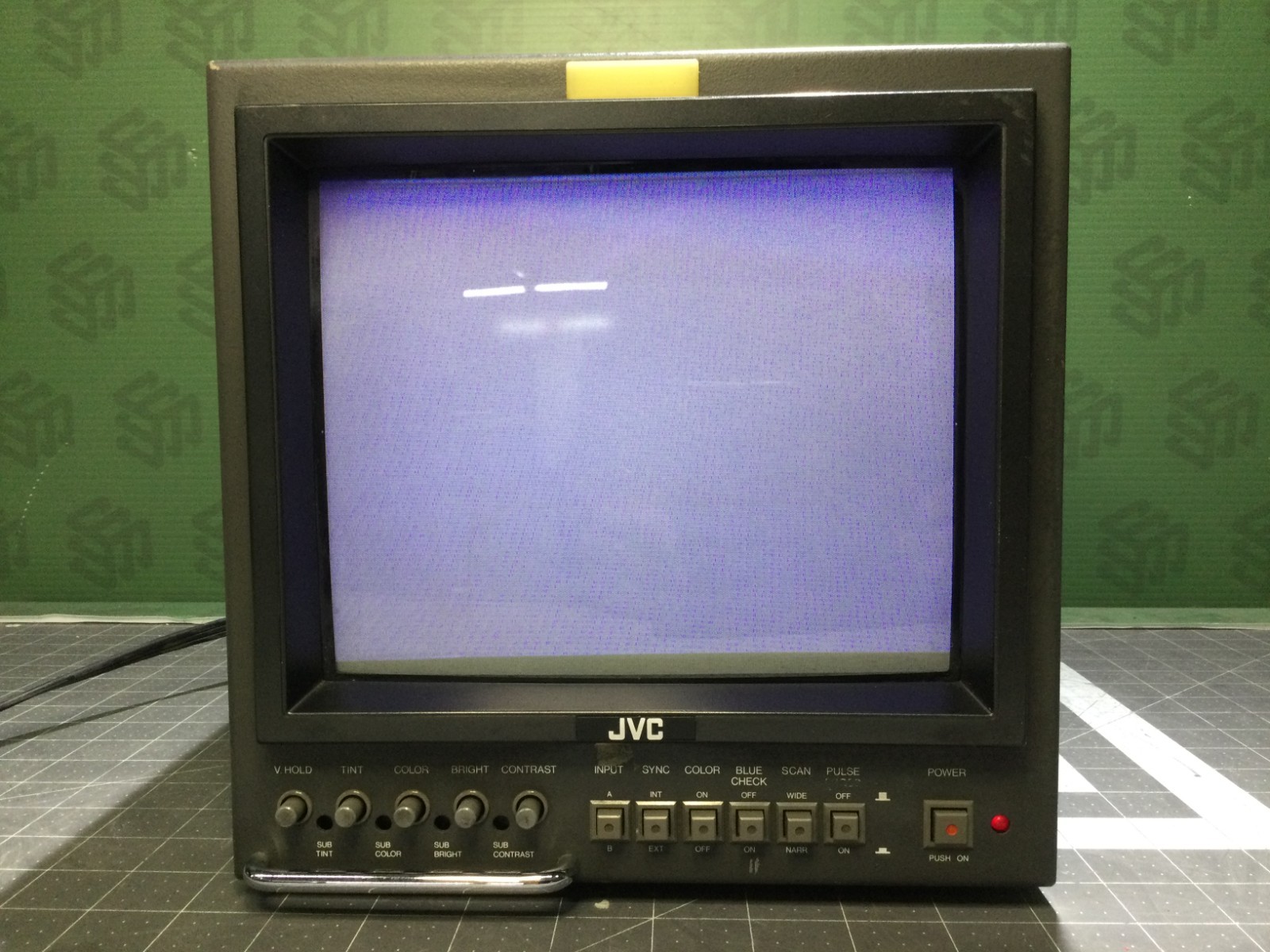 JVC TM-R9U 9″ Professional Color CRT Video Monitor Dual BNC Inputs Broadcast Mon