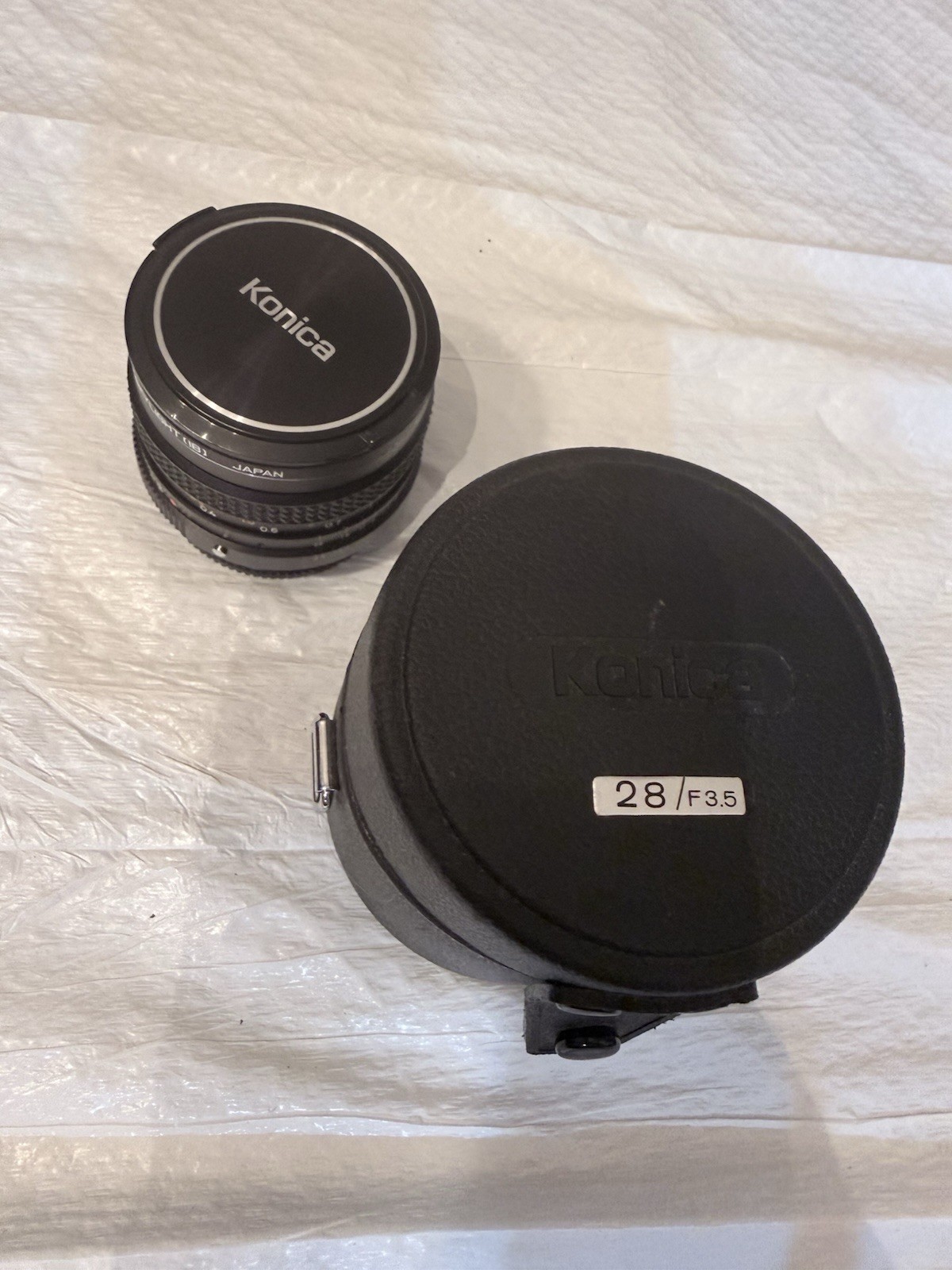 Konica Hexanon AR 28mm F:3.5 Wide Angle Camera Lens w/ Case