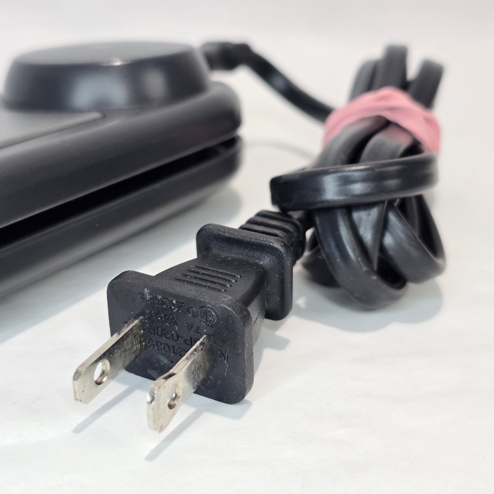Samsung SCD80 Mini DV Digital Camcorder 400x Zoom + AA-E7 AC Power Adapter READ