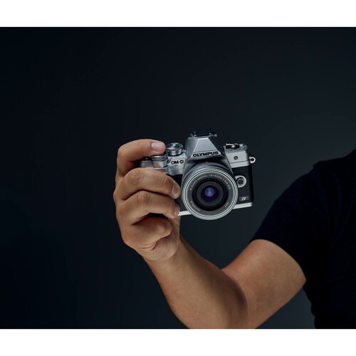 Reconditioned Olympus OM-D E-M10 Mark IV Mirrorless Camera Kit with 14-42mm Lens