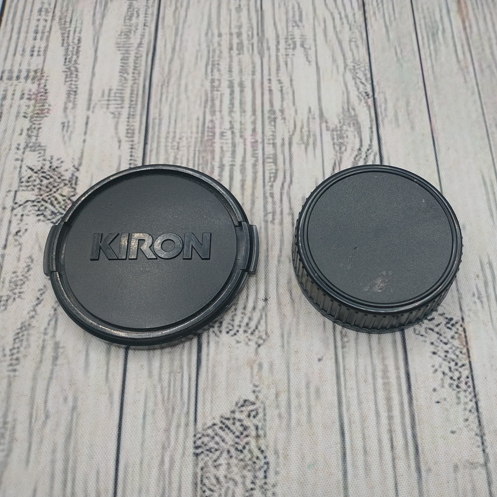 Kiron 24mm f/2.0 Wide Angle Manual Focus Lens, Minolta MD Mount w/ Leather Case