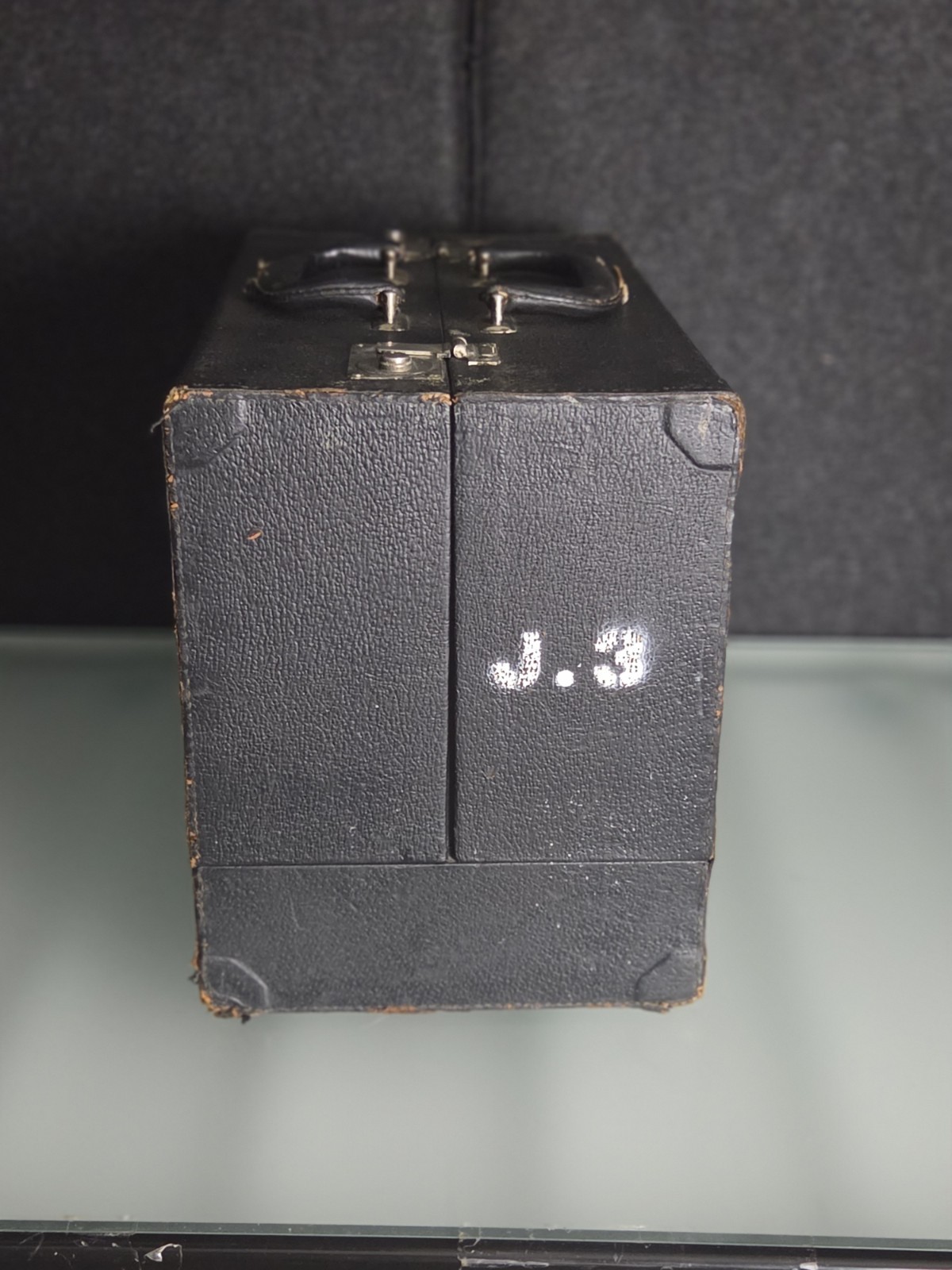 Vintage Cine Kodak Special 16mm Camera Hard Case Double Door Trunk Blue Velvet