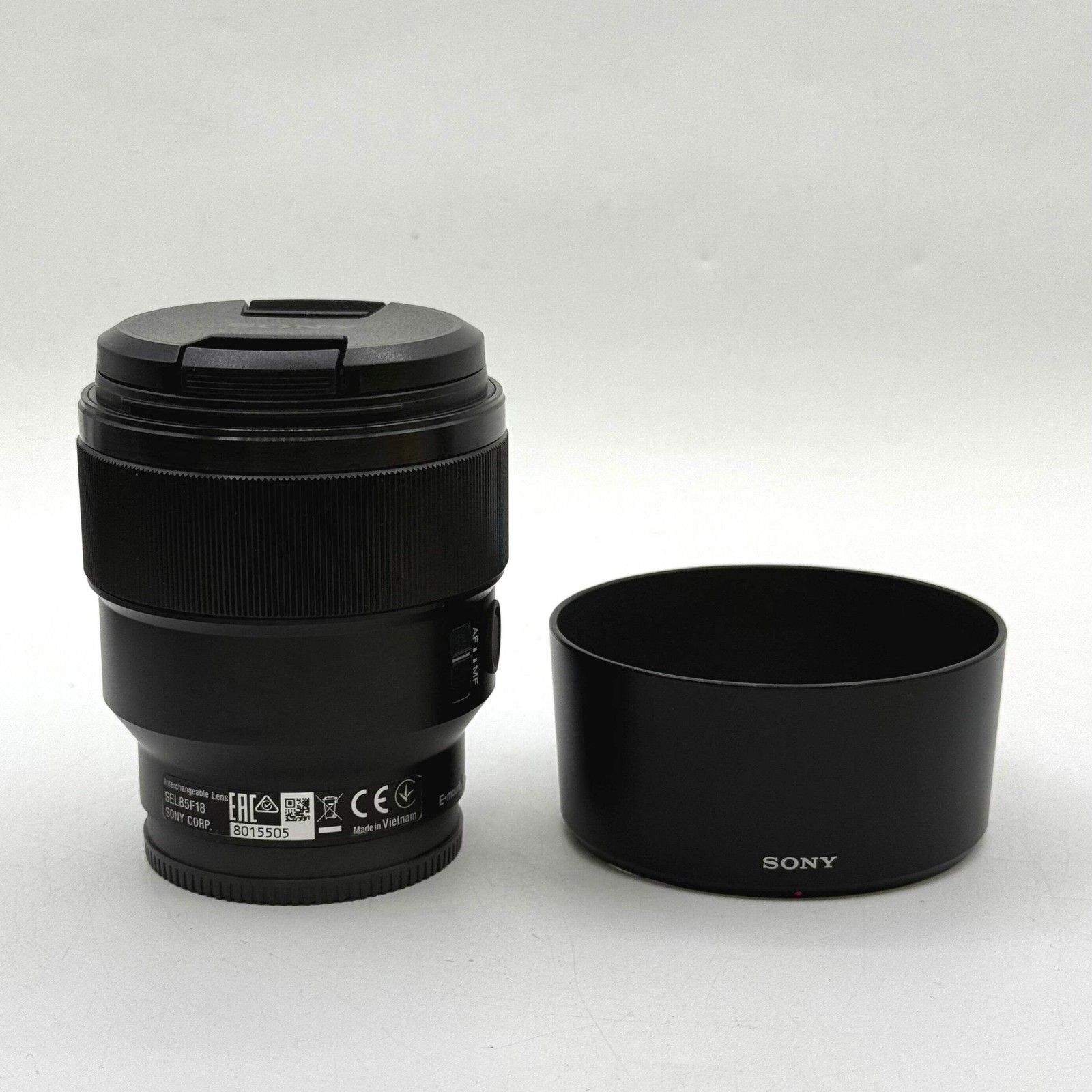 Sony FE 85mm f/1.8 E-Mount Full-Frame SEL85F18 Prime Lens
