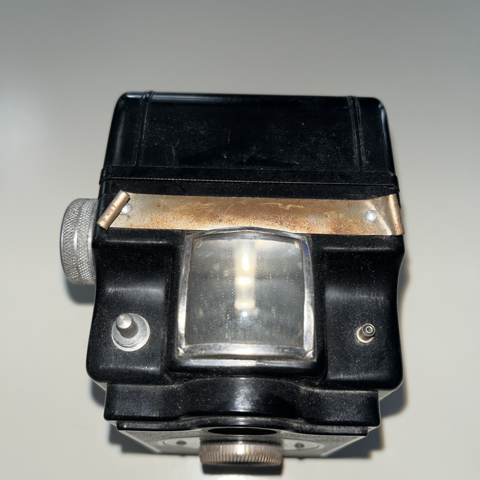 Vintage 1950’s GENOS Rapid Black Bakelite German Box Viewfinder Film Camera