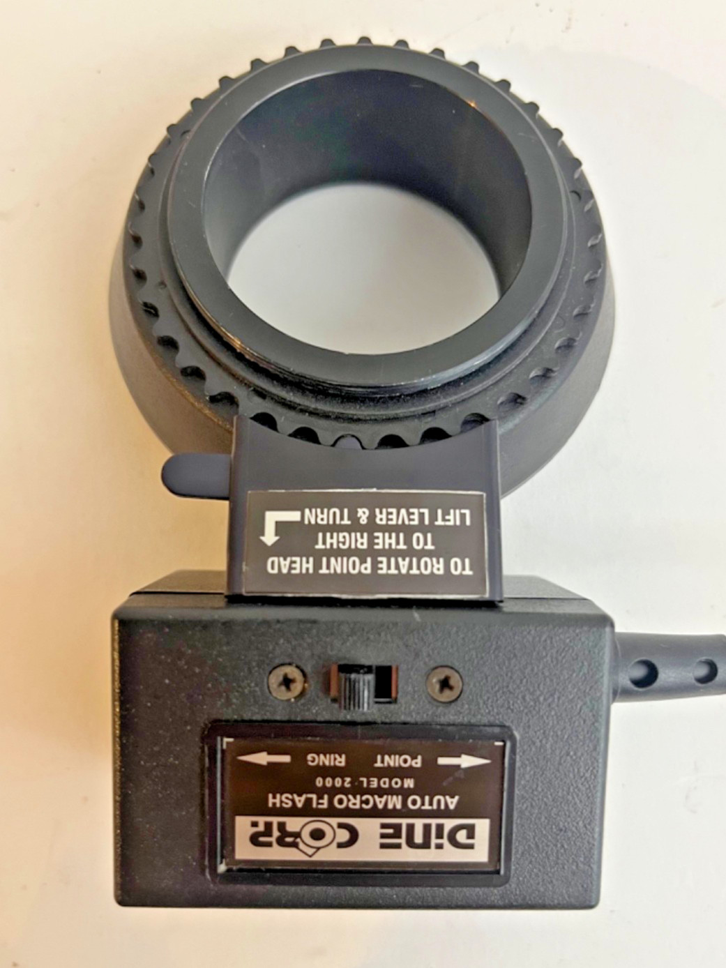 Dine Corp Auto-Exposure Macro Light + Sunpak NE-2D Nikon Module & AD-27A AC