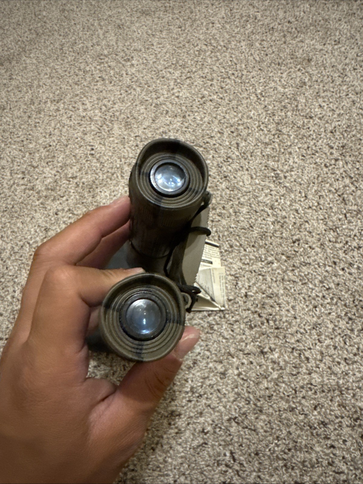 Bushnell 16×32 Waterproof Camo Binoculars 188FT. AT1000 YDS With Case