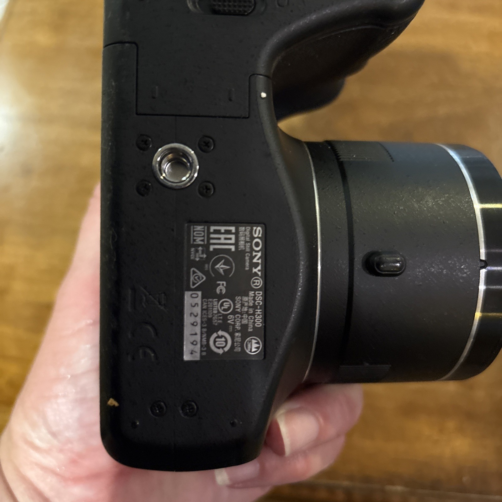 Sony DSC-H300 20.1MP 35x Optical Zoom Bridge Camera Untested Parts
