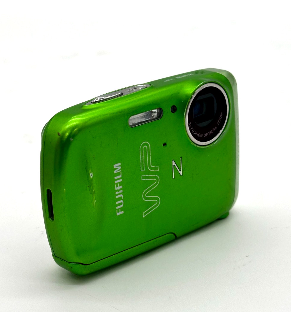 FujiFilm FinePix Z33WP 3x Optical Zoom 12.2 MP Digital Camera Green W.Battery C