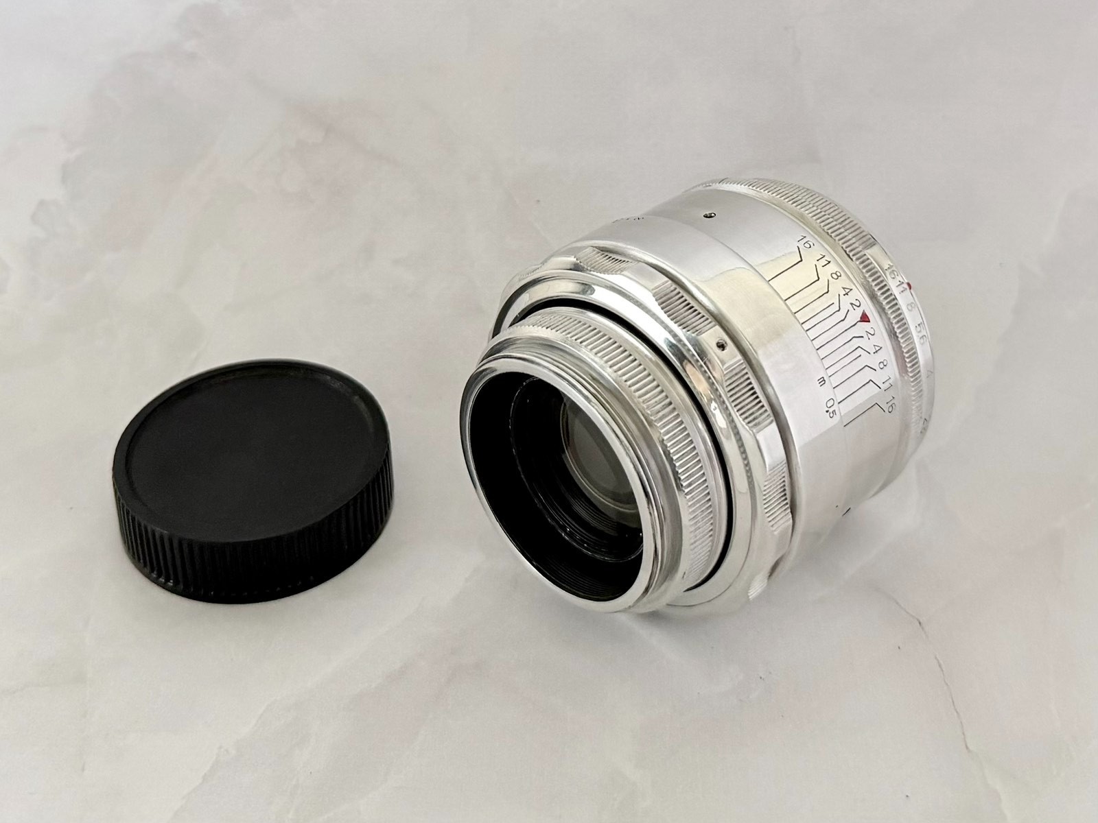 KMZ Helios 44-2 58mm f/2 Soviet Lens M42 Mount Swirly Bokeh