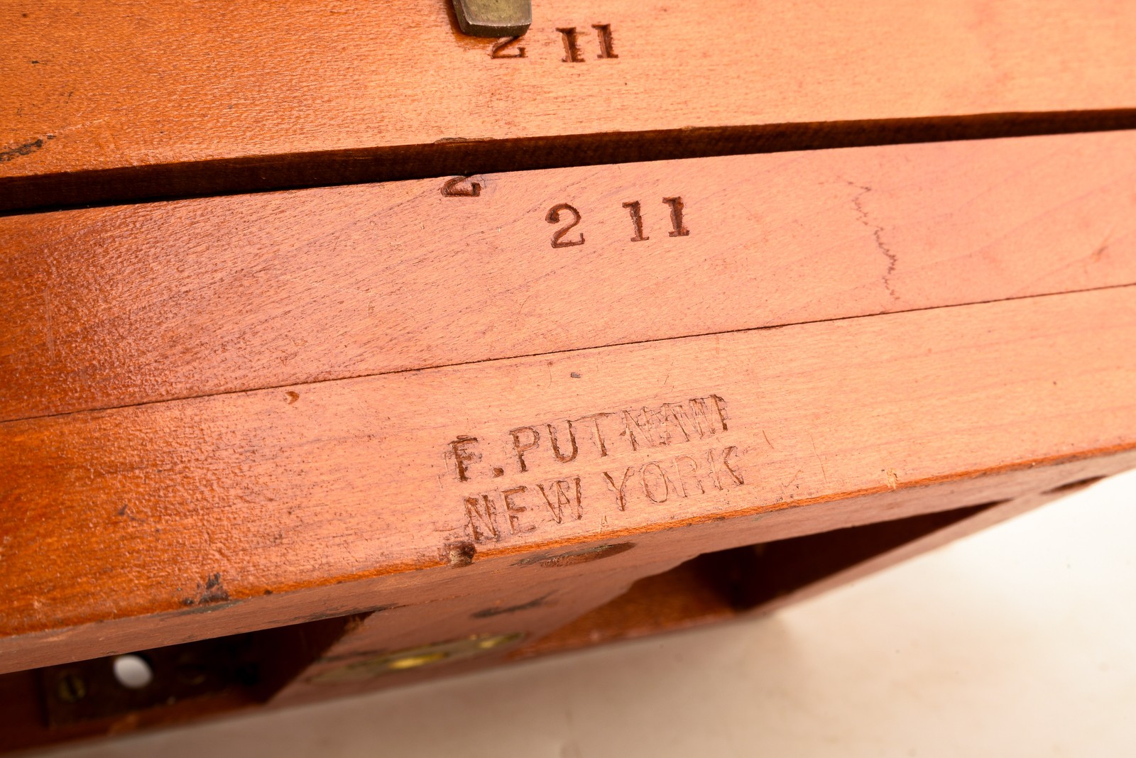 Putnam Marvel 5×8″ Large Format Tailboard Camera with Waterbury Brass Lens V33
