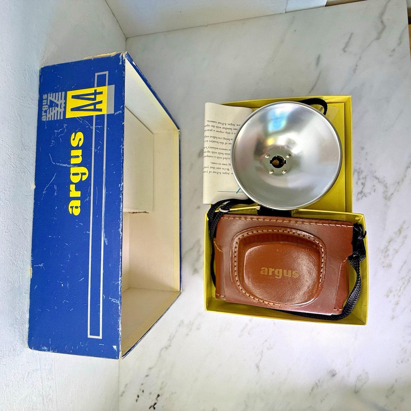 Vintage Argus A 4 film Camera with box, case, flash. 44mm Coated Cintar