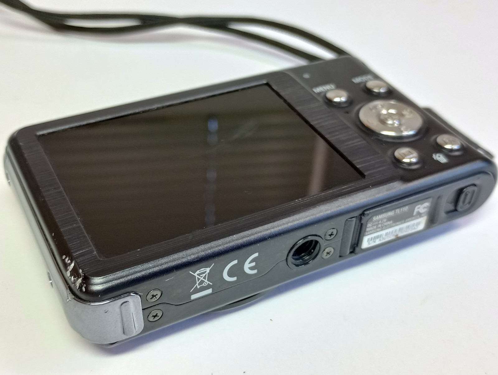 Samsung TL110 Digital Camera Tested & Works w/Charger Battery & 2GB Card